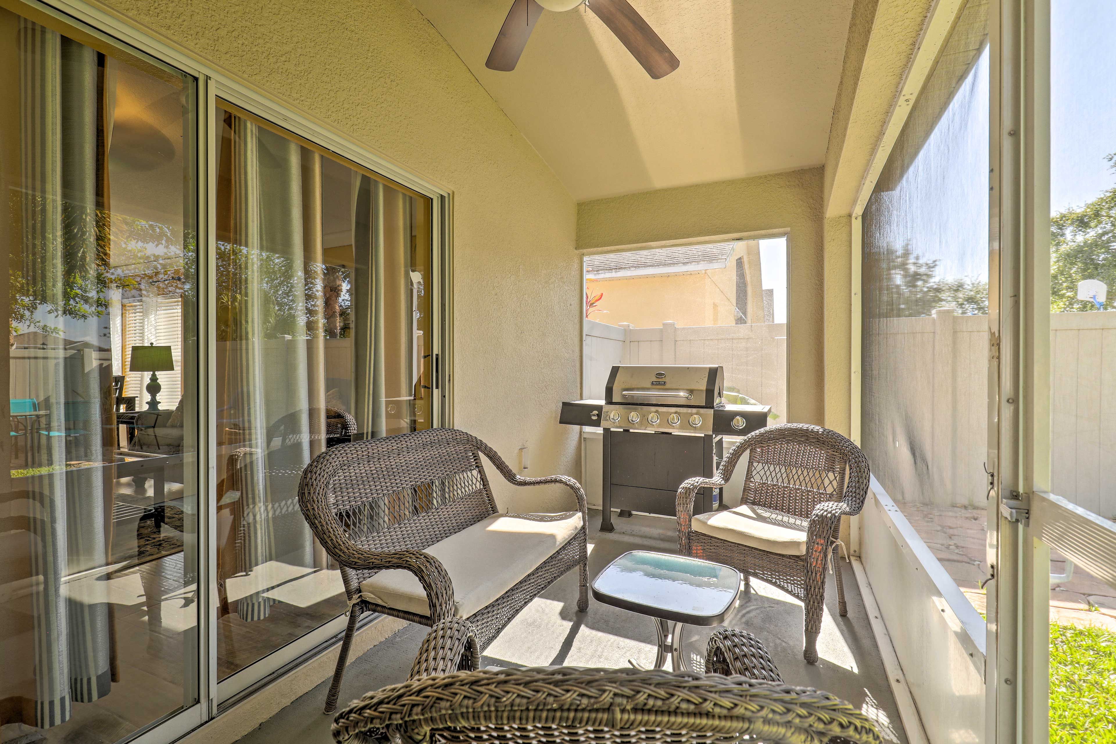 Screened-In Lanai