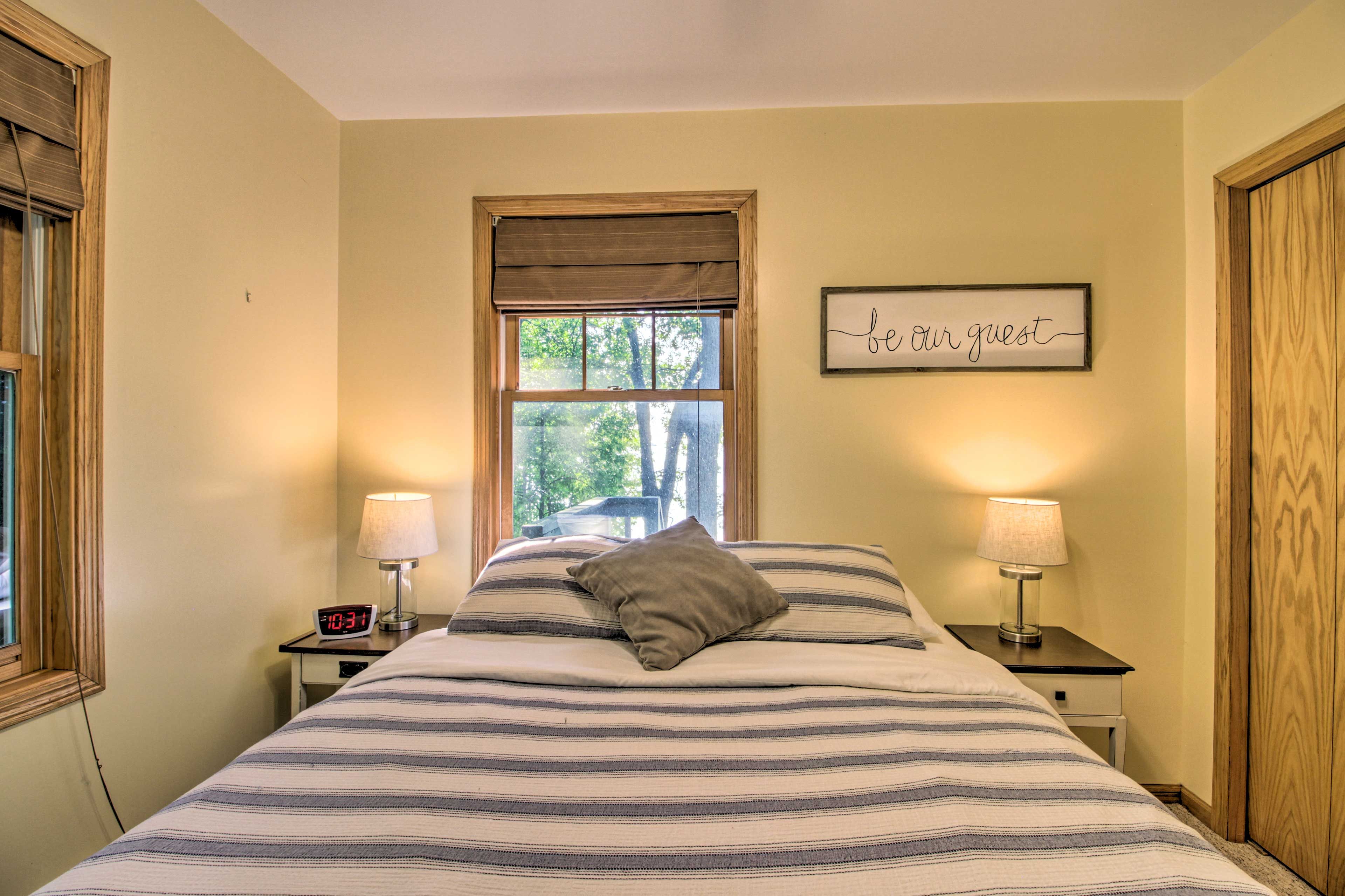 Bedroom 1 | Linens Provided