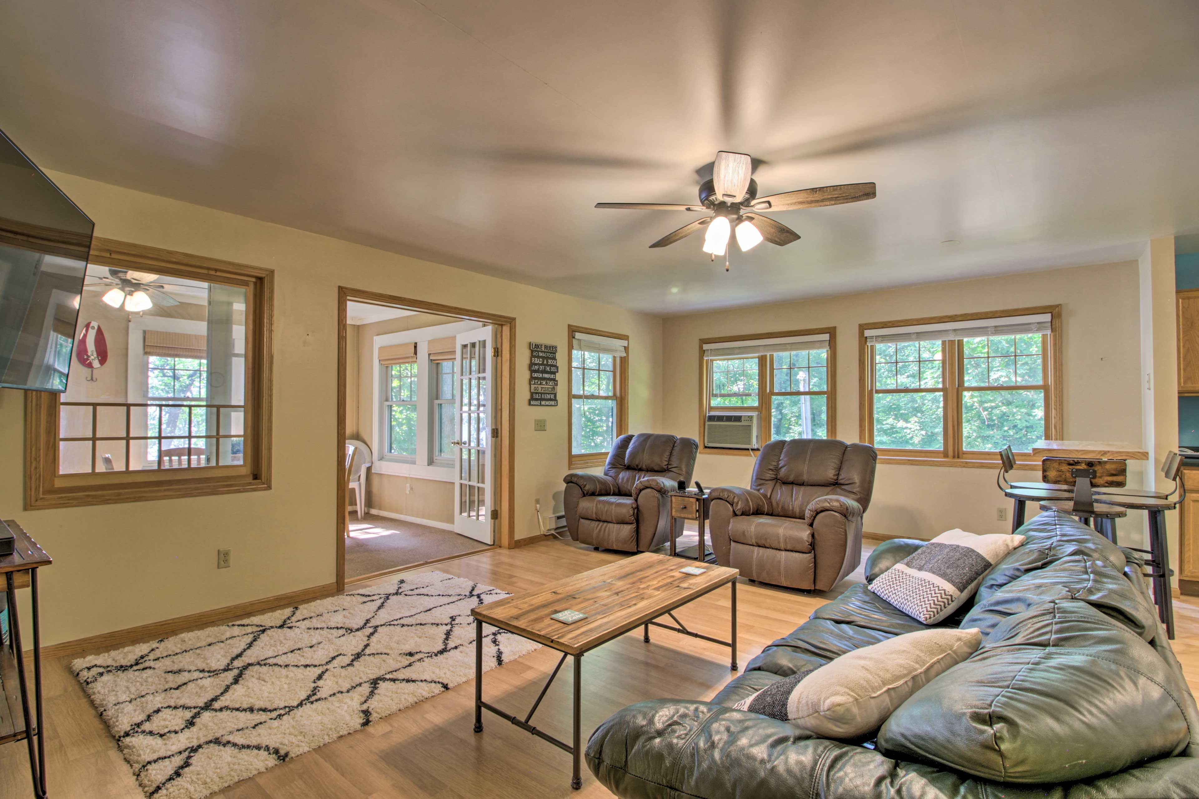 Living Area | Window A/C Unit