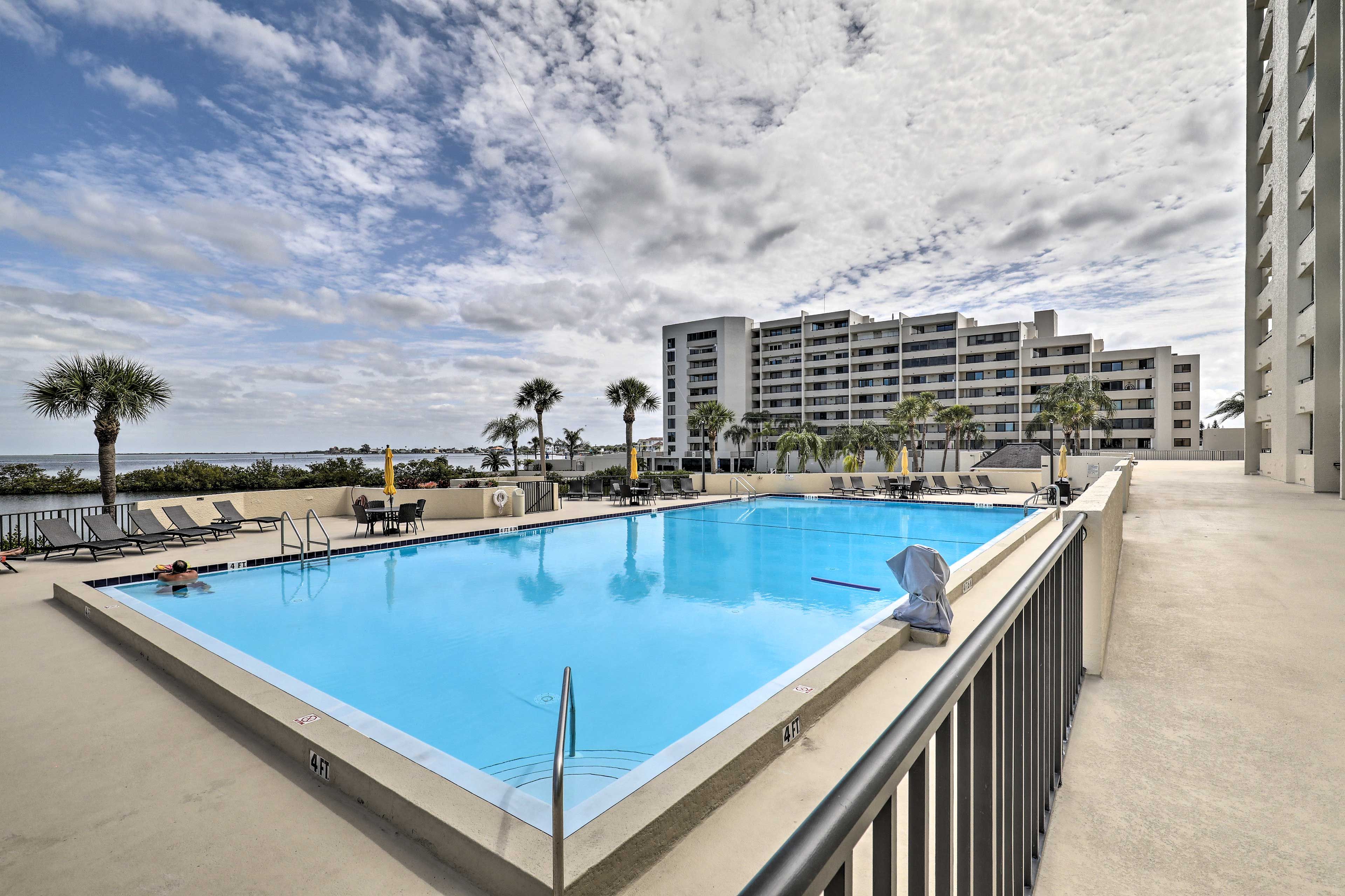 Gulf Island Beach & Tennis Club Condominium Amenities