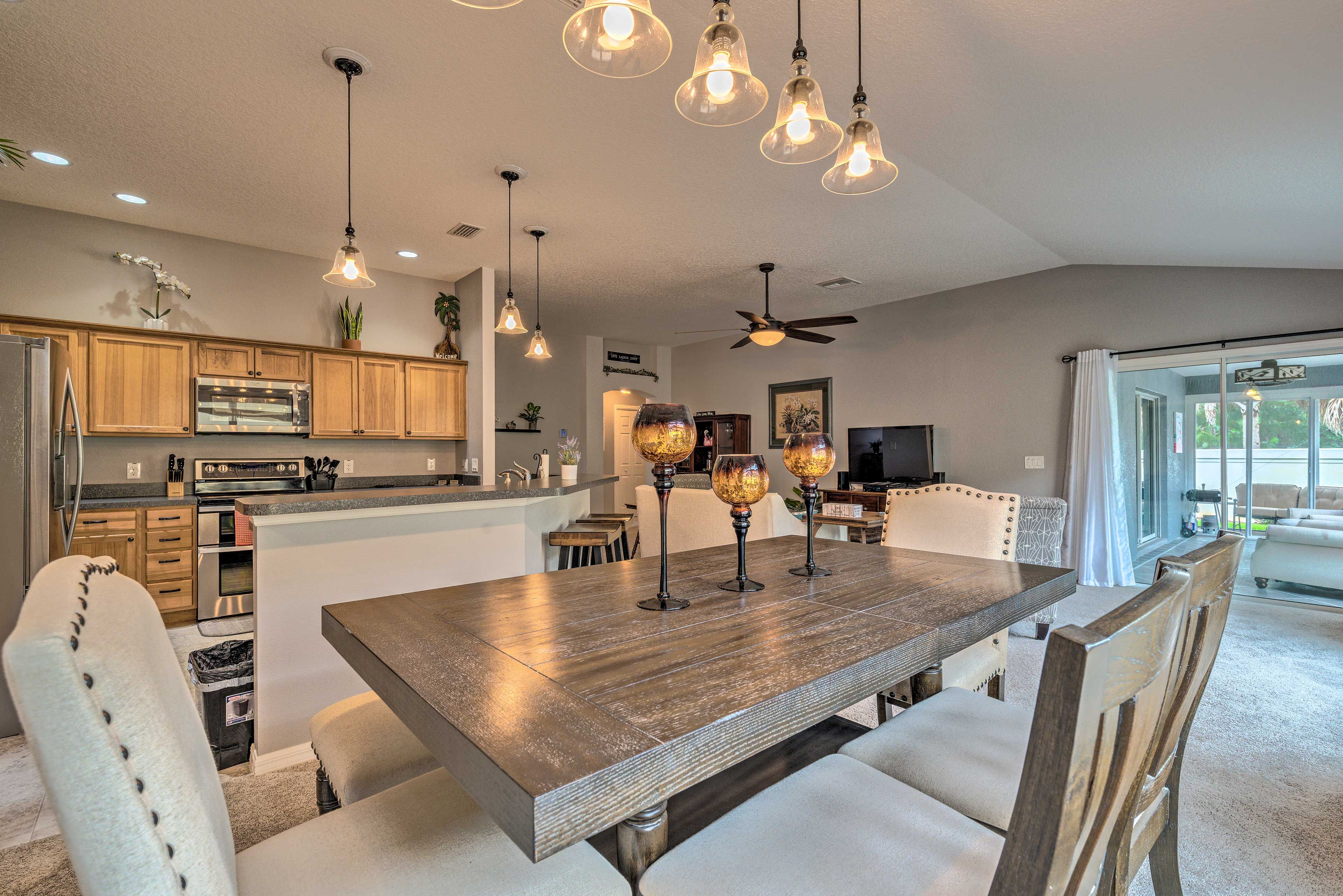 Dining Area | Dishware & Flatware