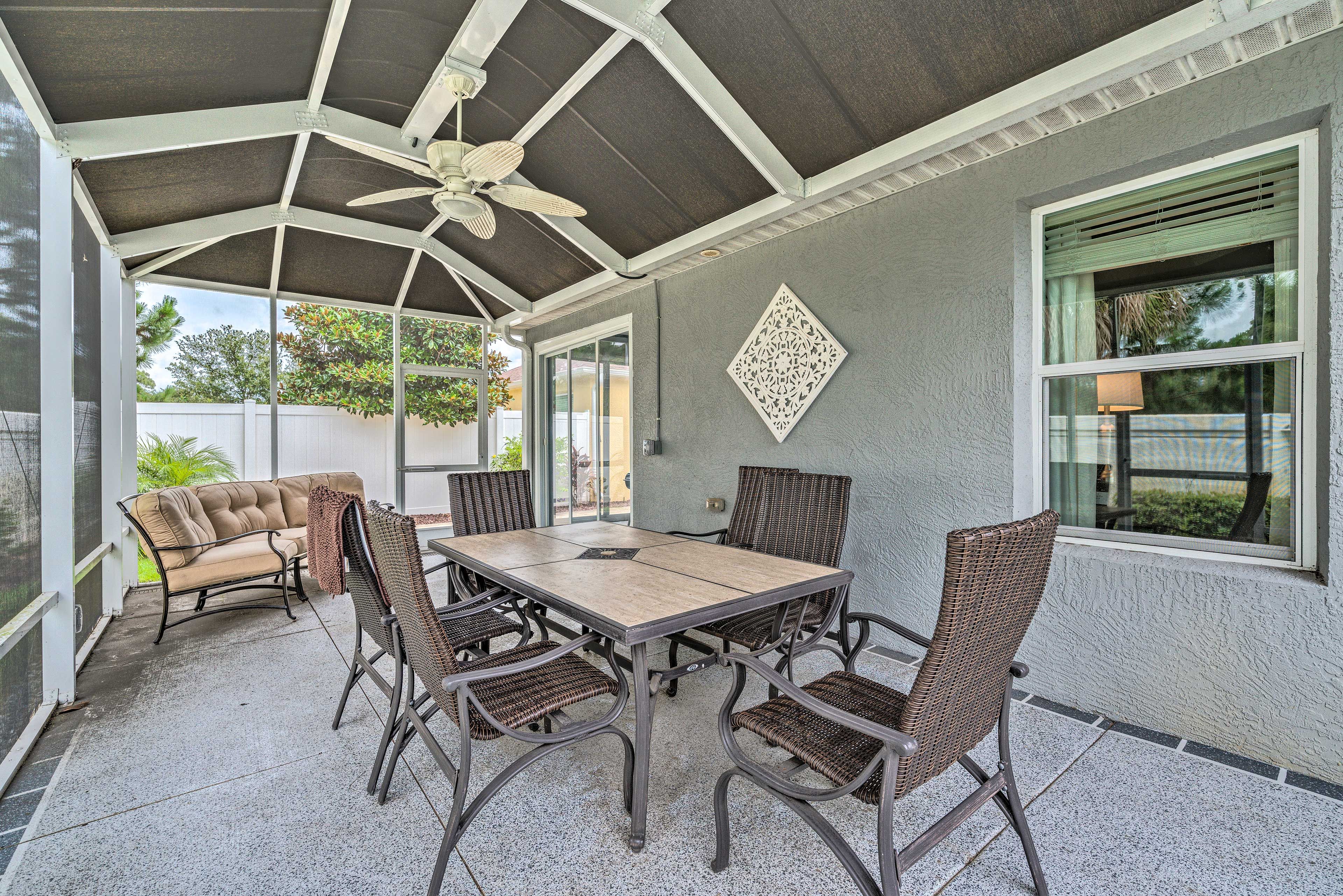 Outdoor Dining Area