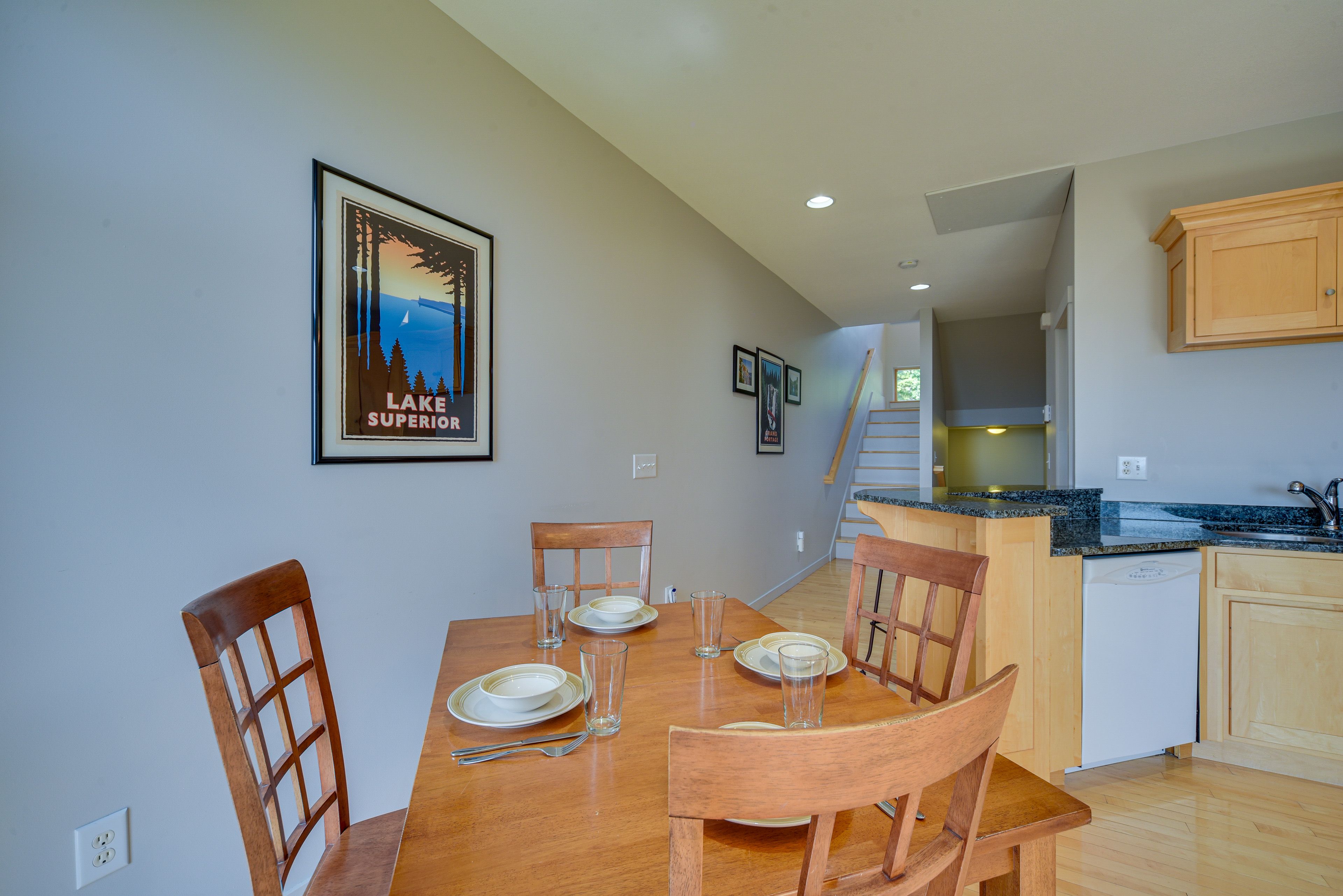 Dining Area | Dishware & Flatware Provided