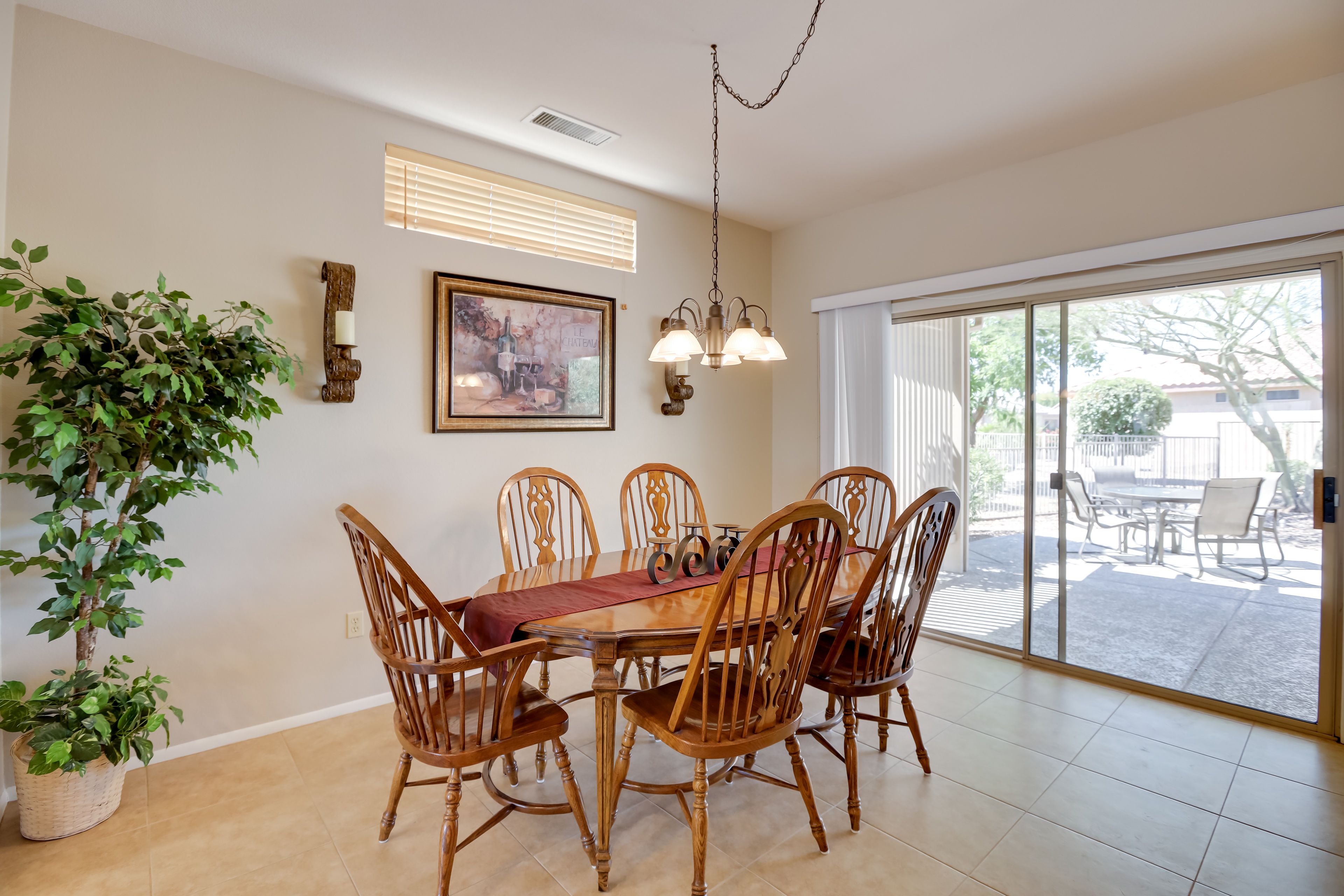 Dining Space | Dishware & Flatware
