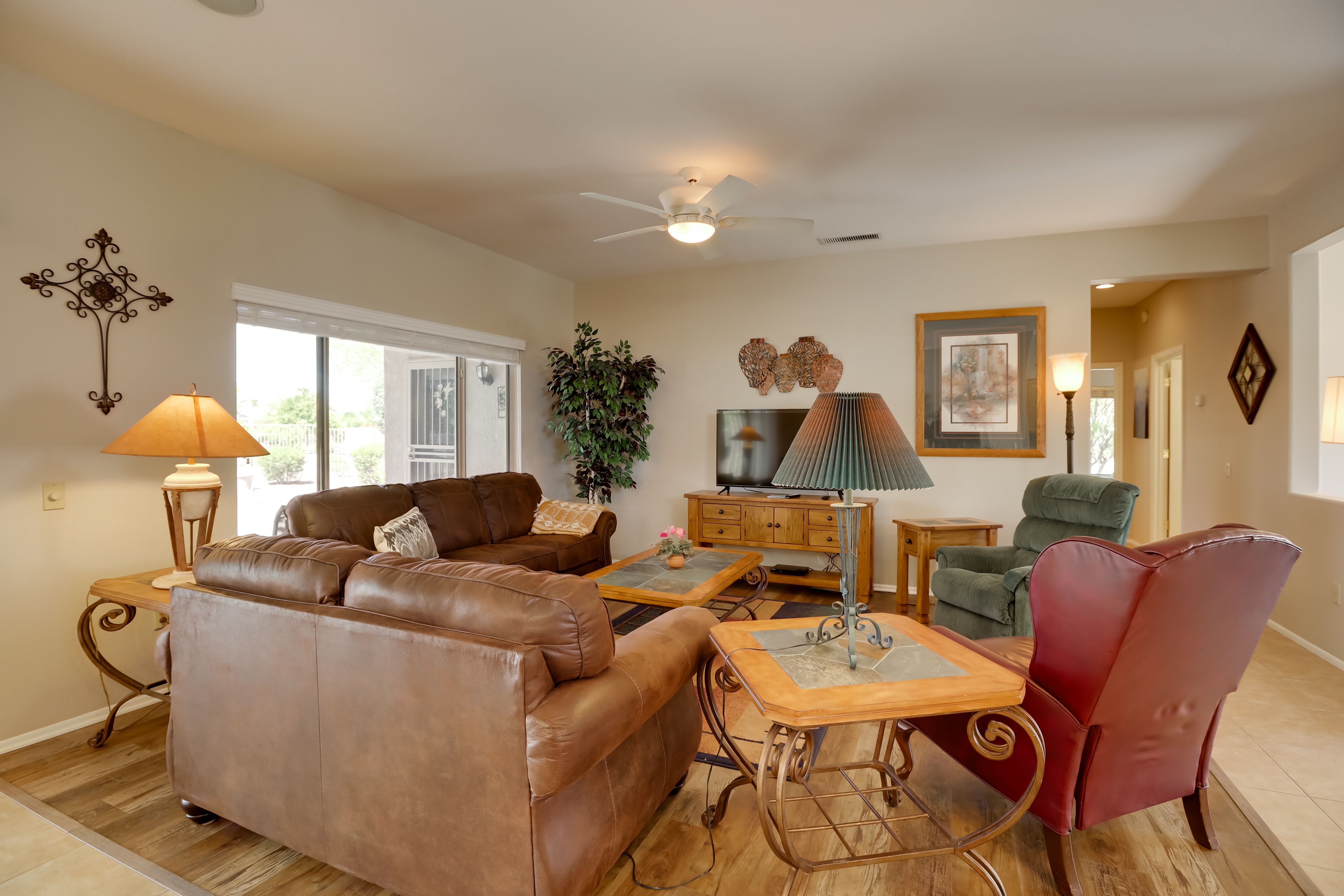 Living Room | Central Air Conditioning