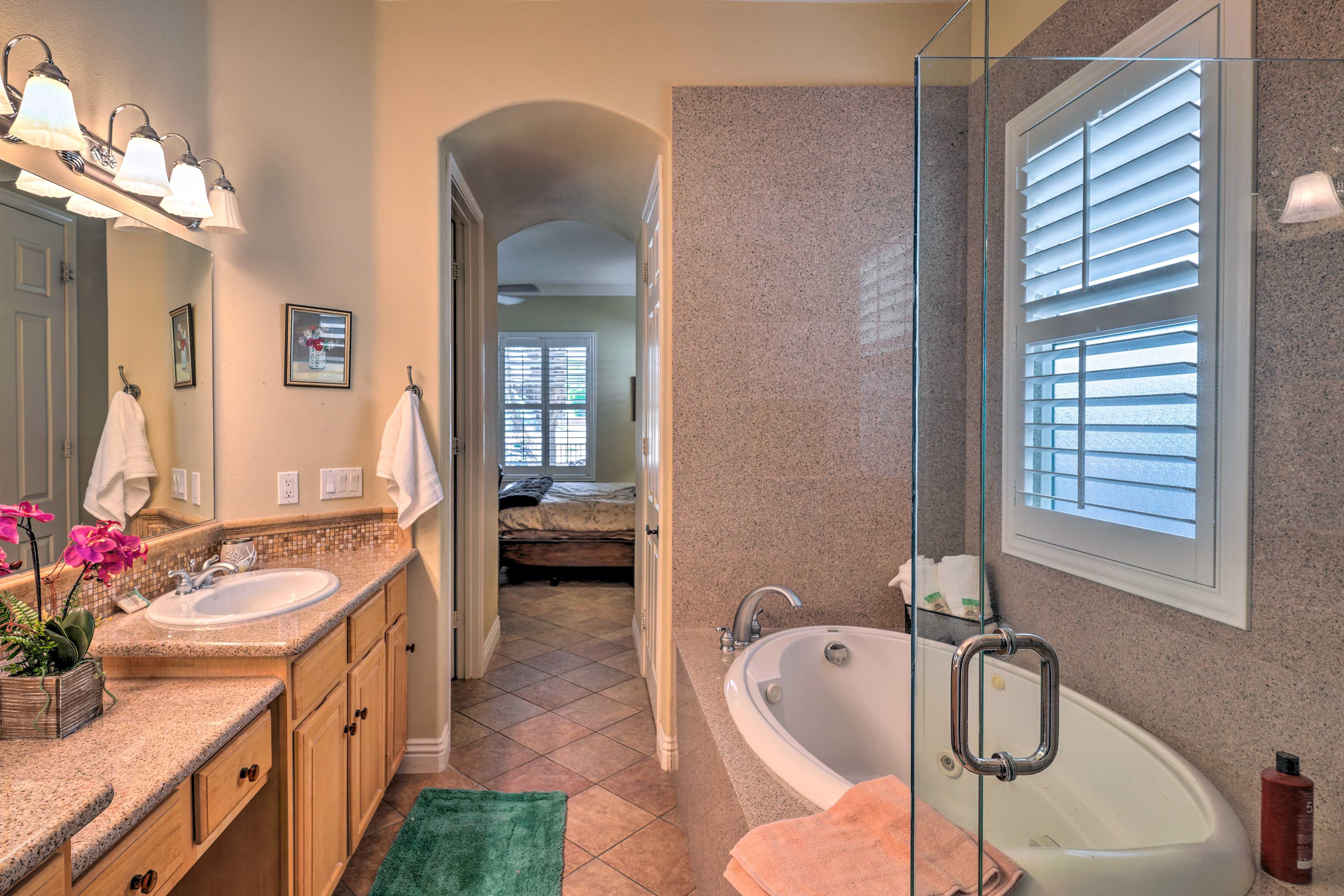 En-Suite Bathroom