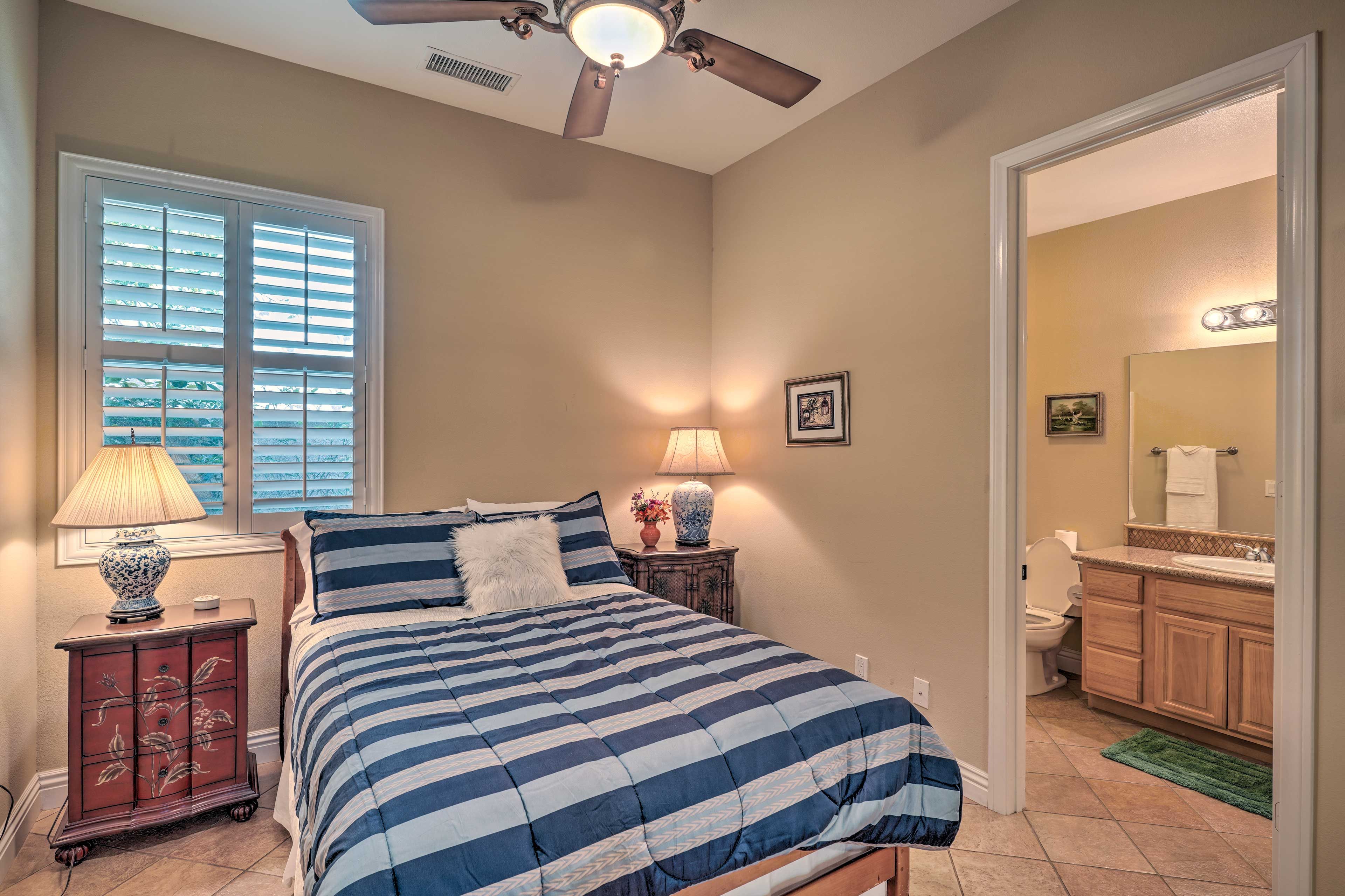 Bedroom 2 | Full Bed