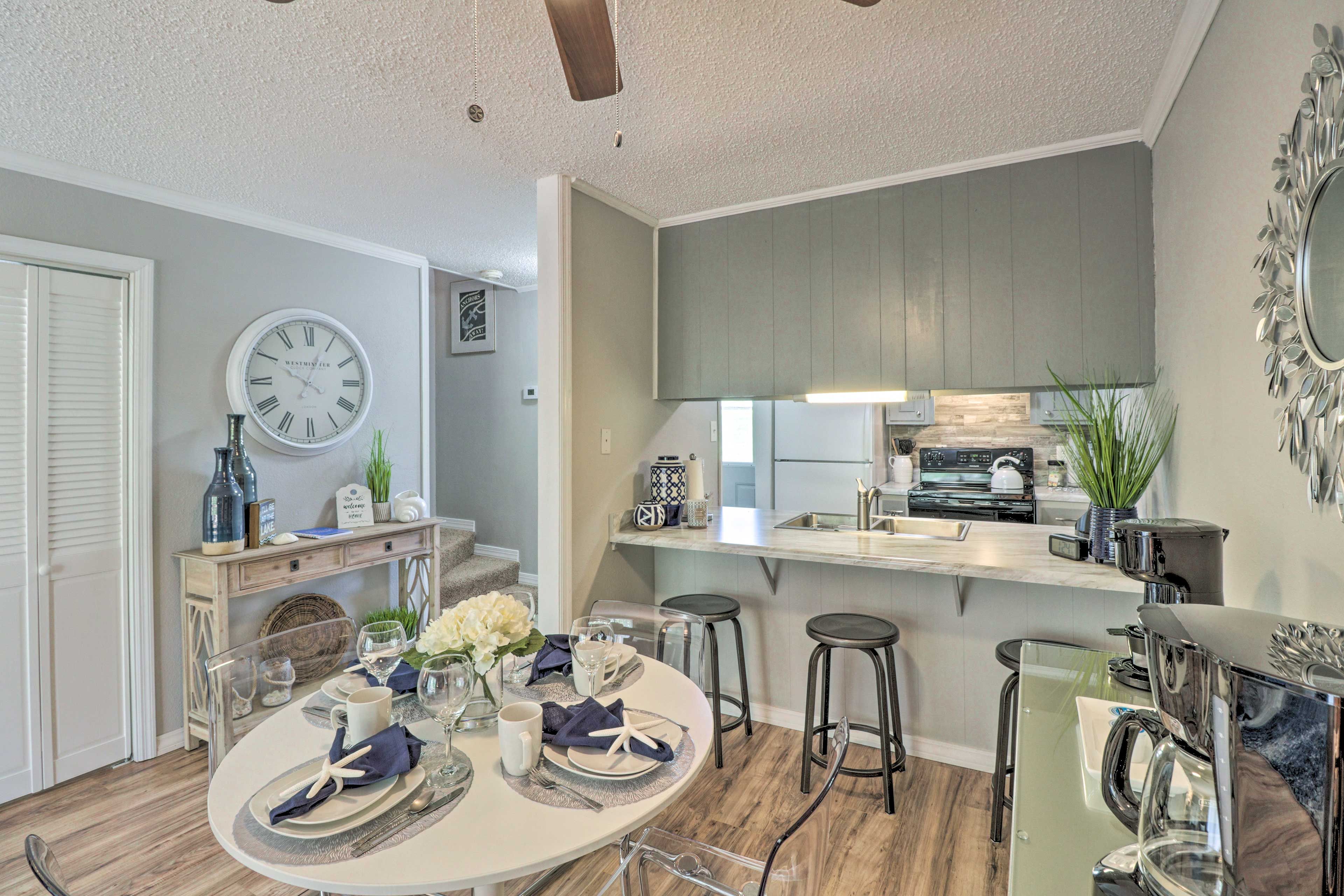 Dining Area | 1st Floor | Dishware & Flatware Provided