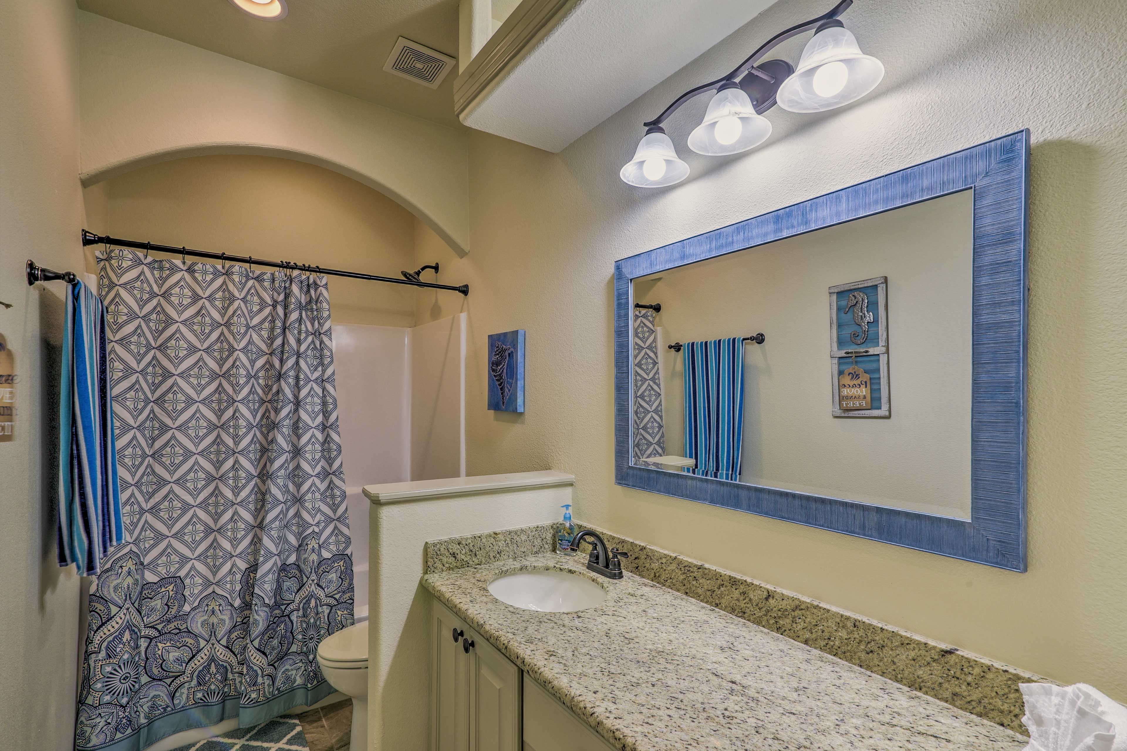 Bathroom | Towels Provided
