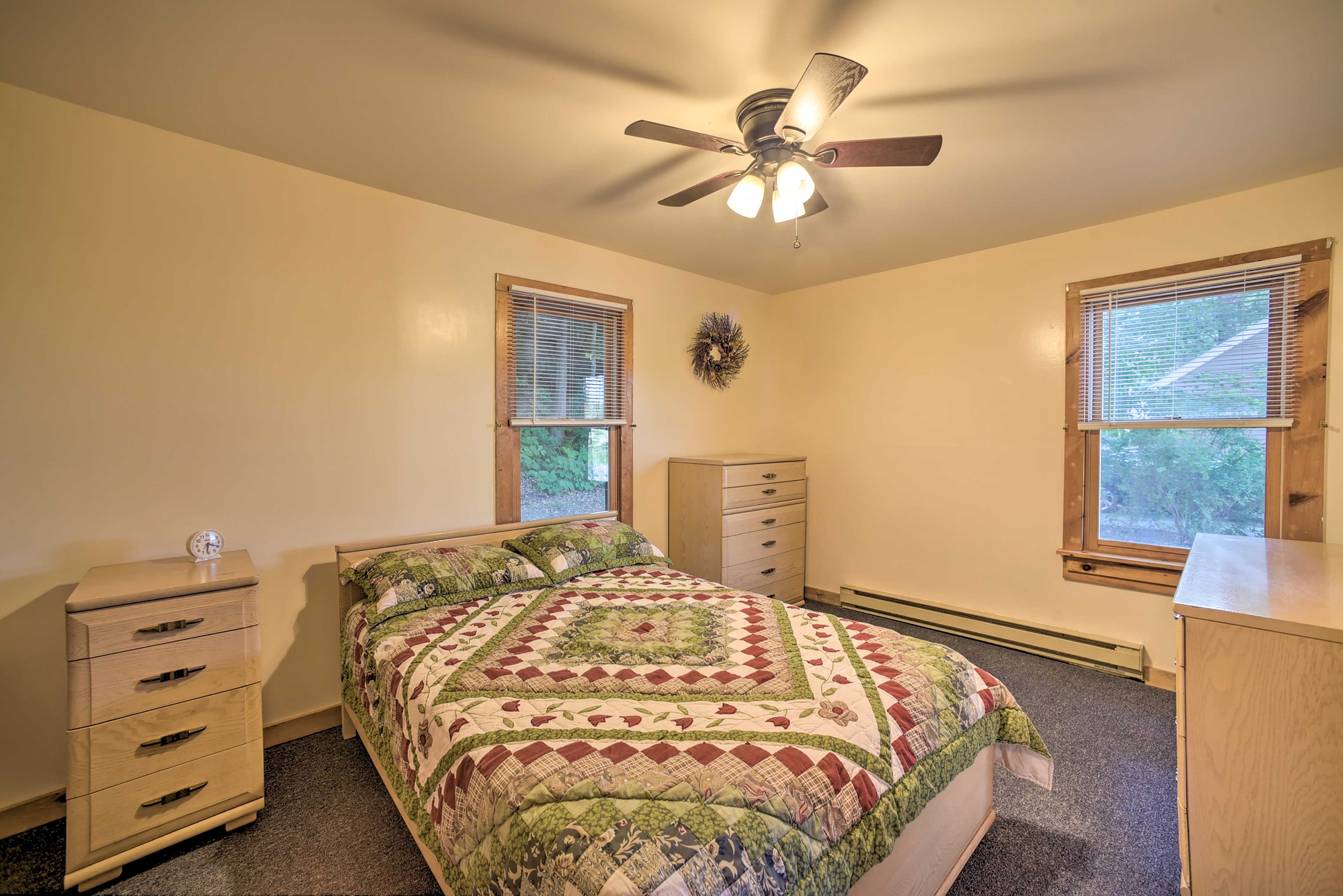 Bedroom 2 | Full Bed