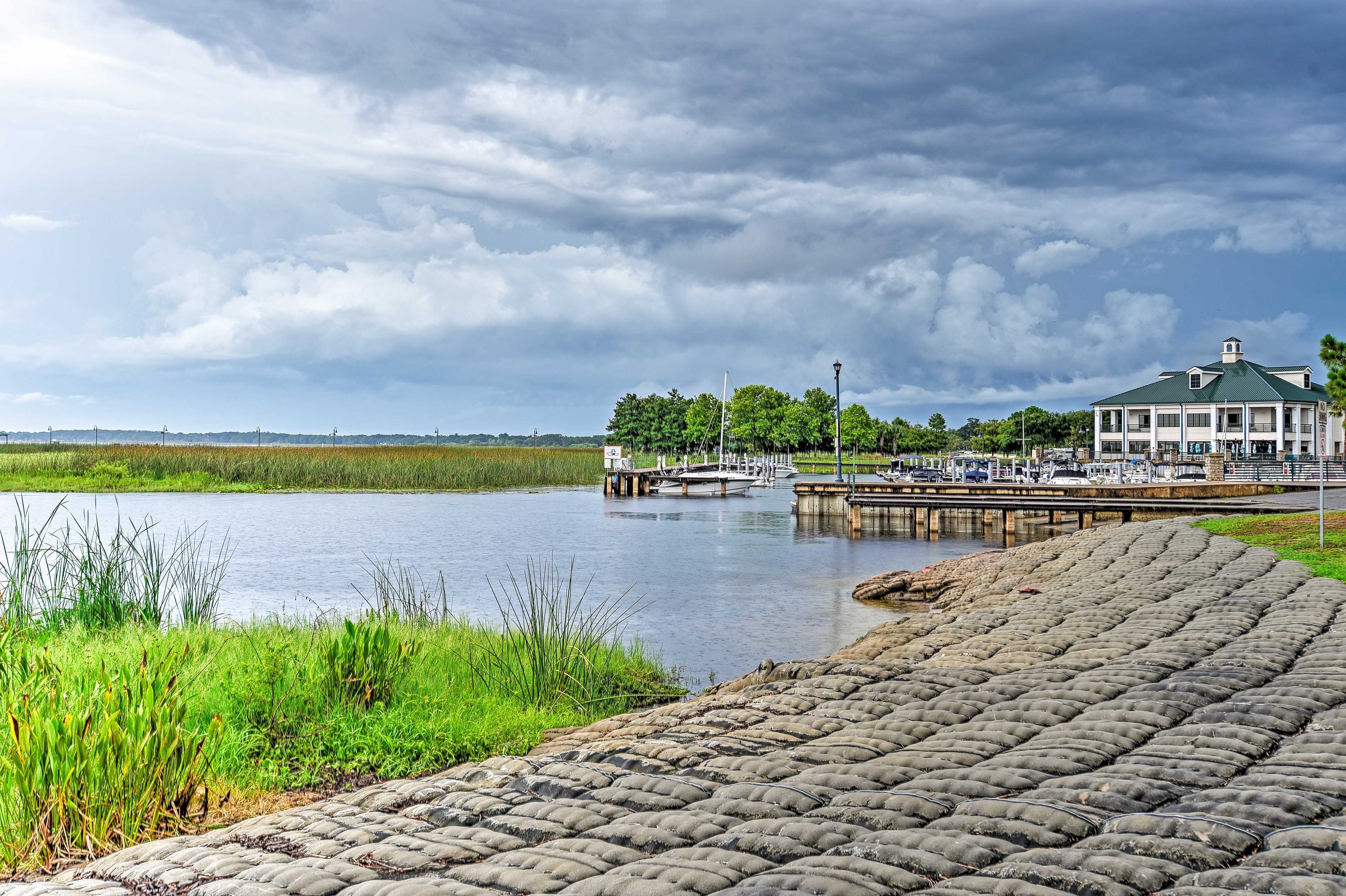 Lakefront Park Marina