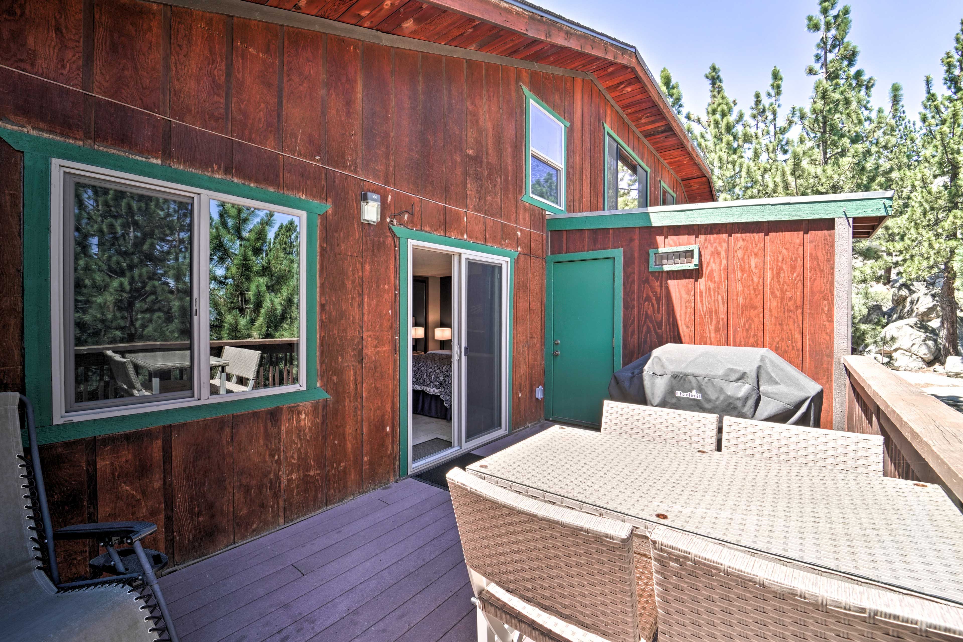 Deck | Dining Set