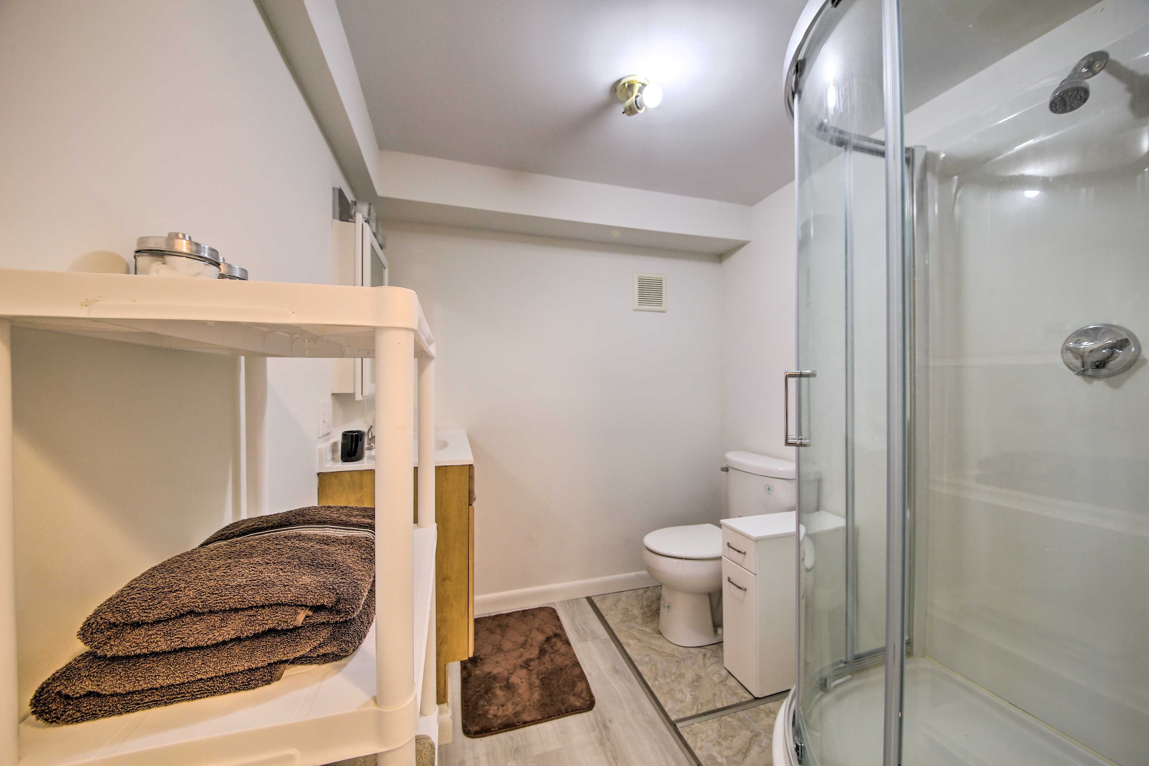 Full Bathroom