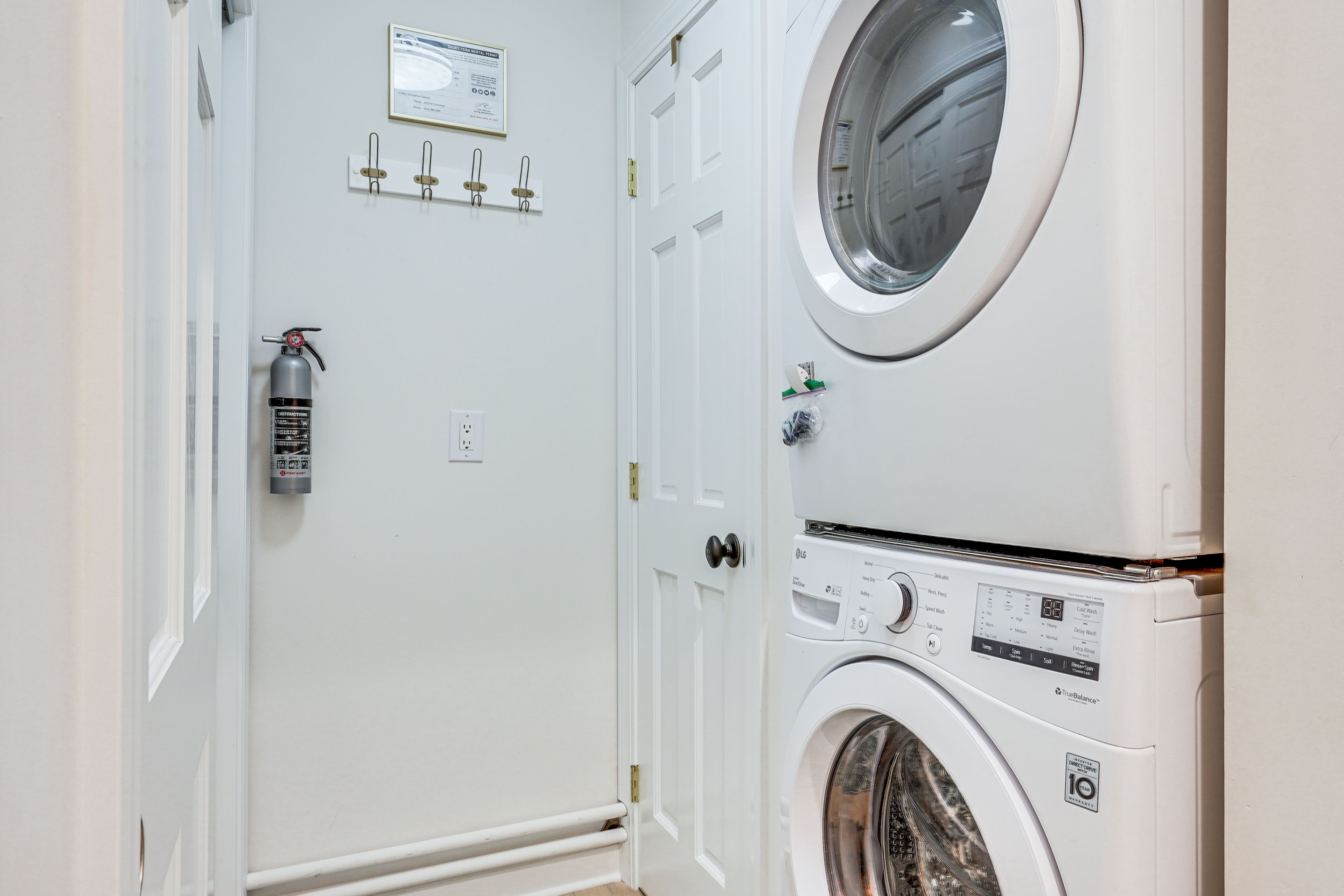 Laundry Nook | Washer & Dryer