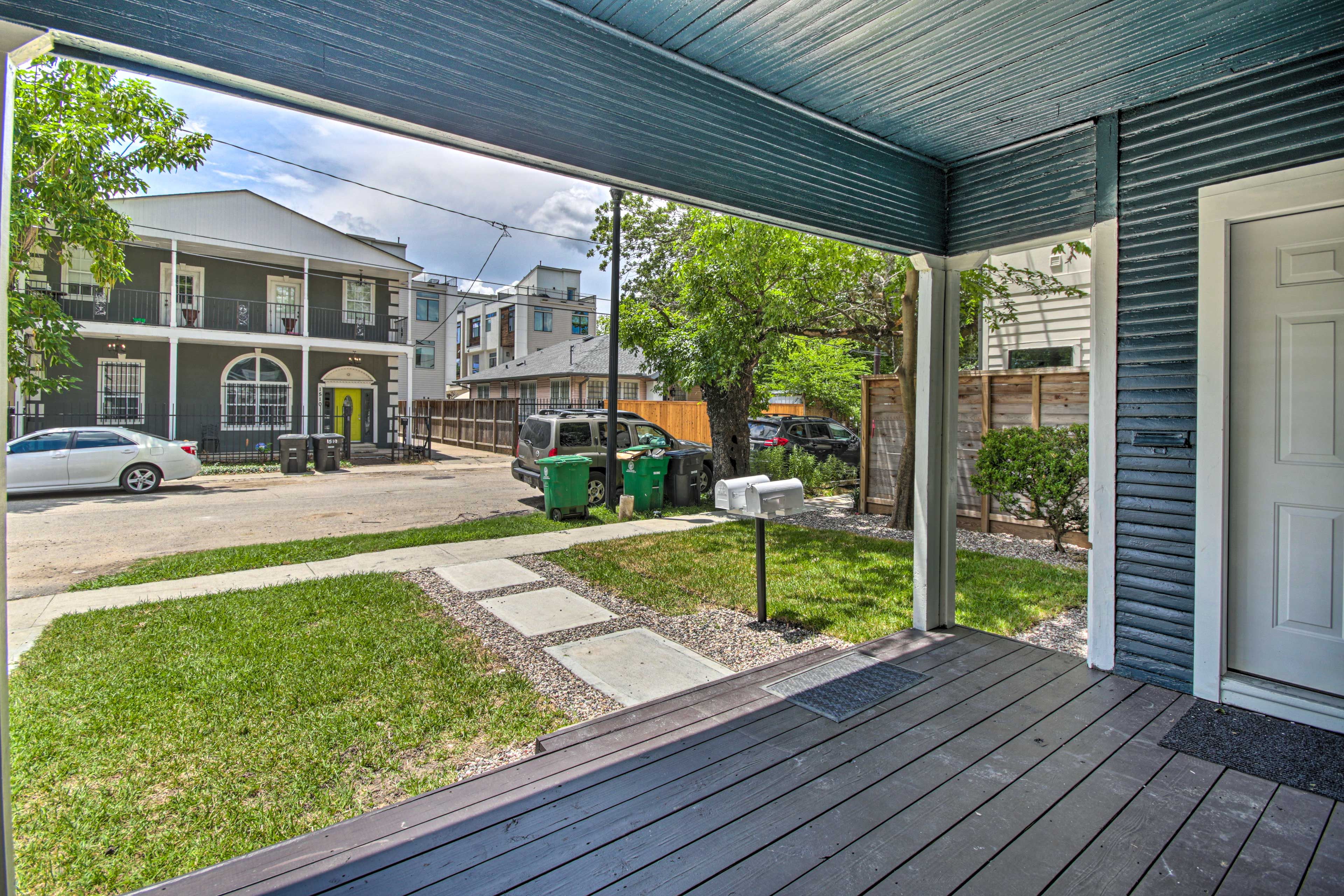 Shared Front Porch