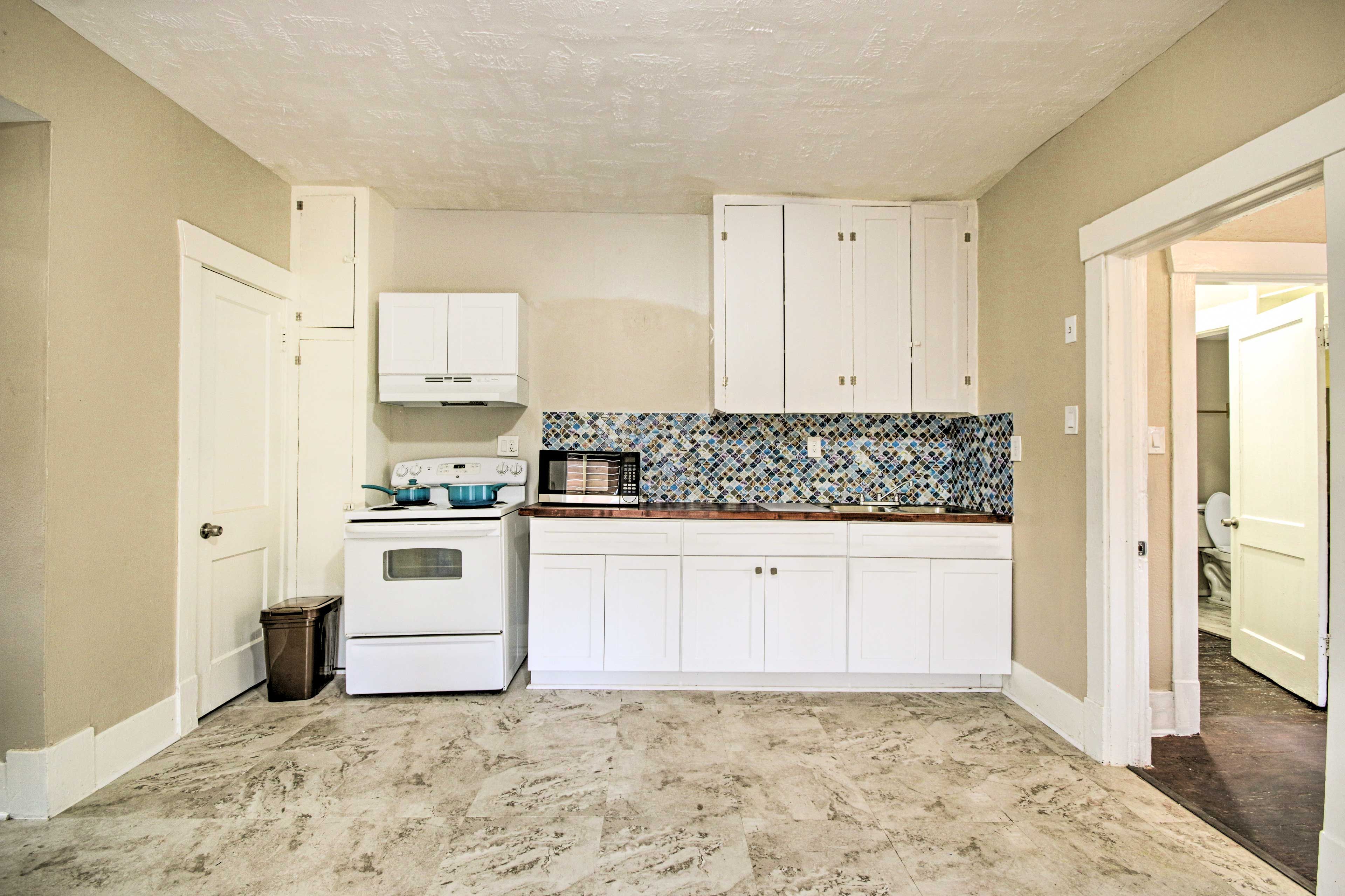 Well-Equipped Kitchen