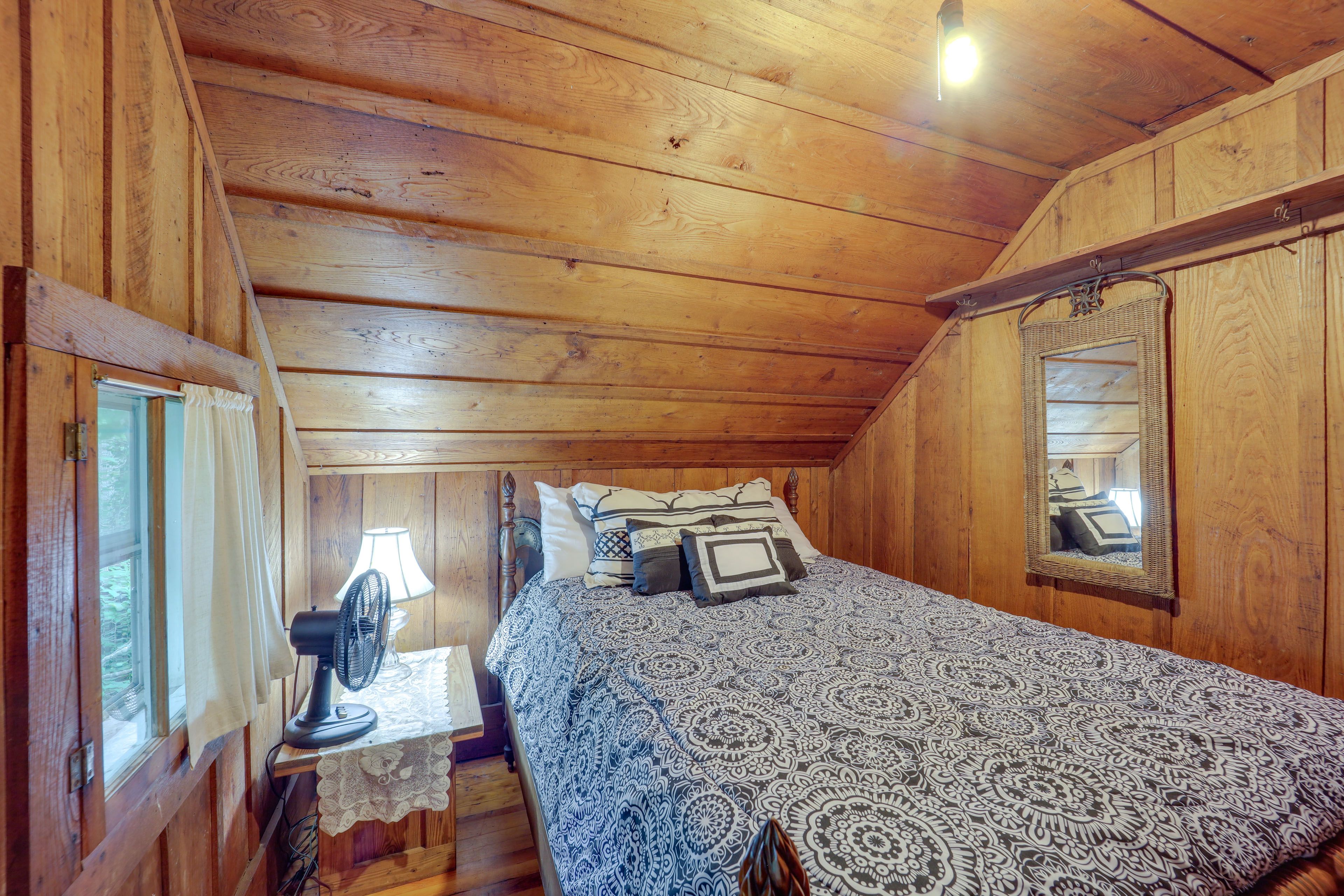 Bedroom 2 | Full Bed