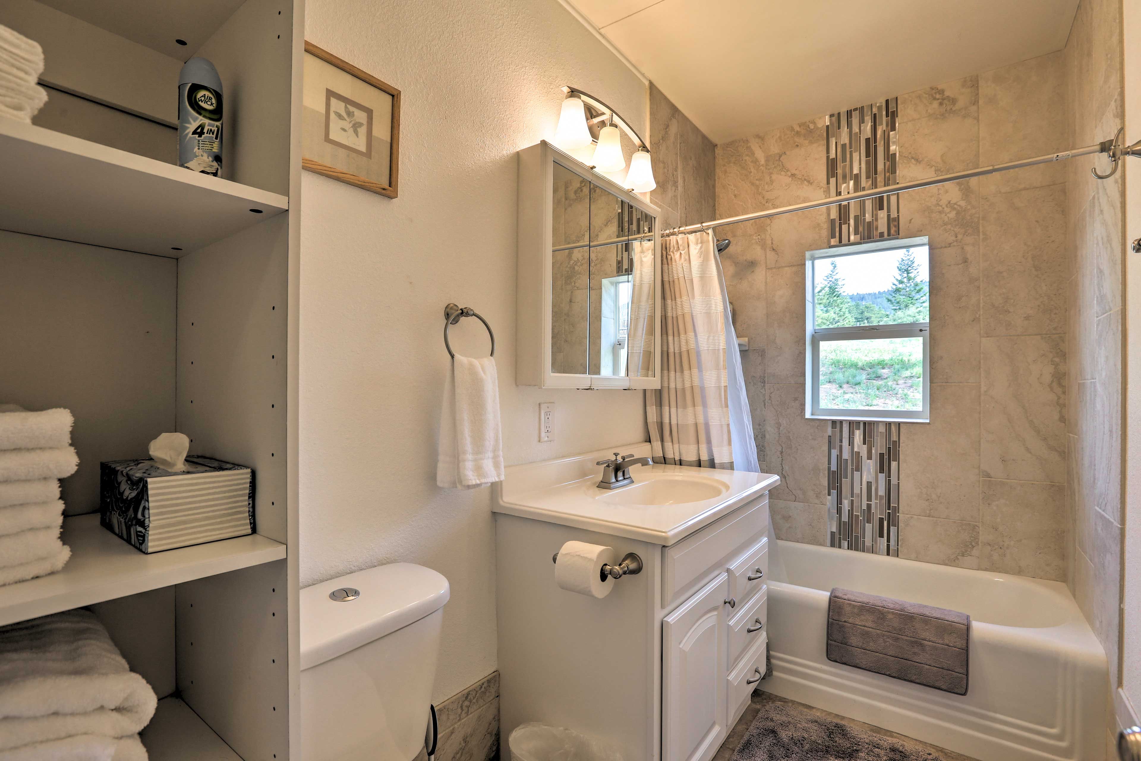 Full Bathroom