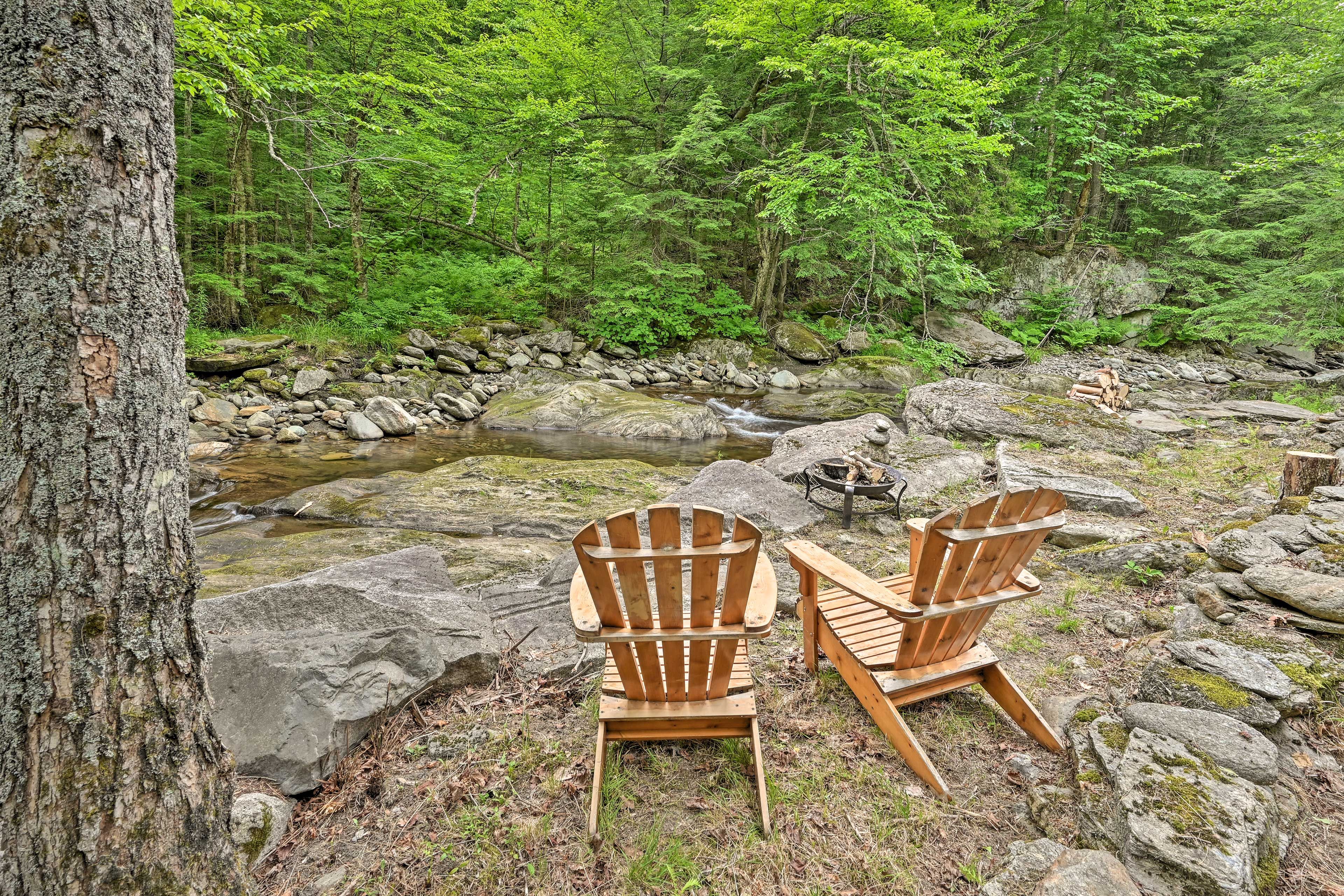 Creekside Hangout