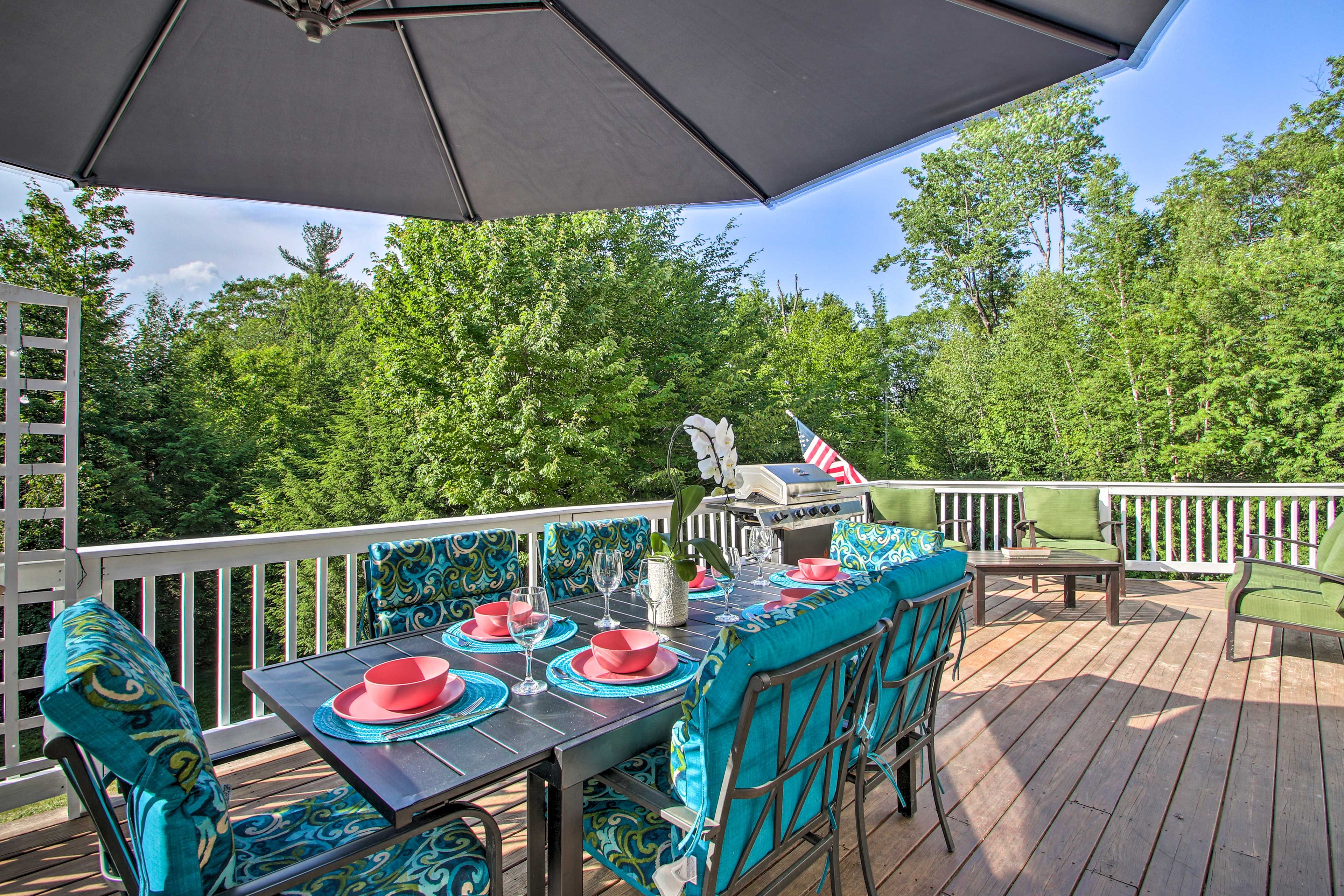 Conway Vacation Rental | 3BR | 3BA | Stairs Required | 2,240 Sq Ft