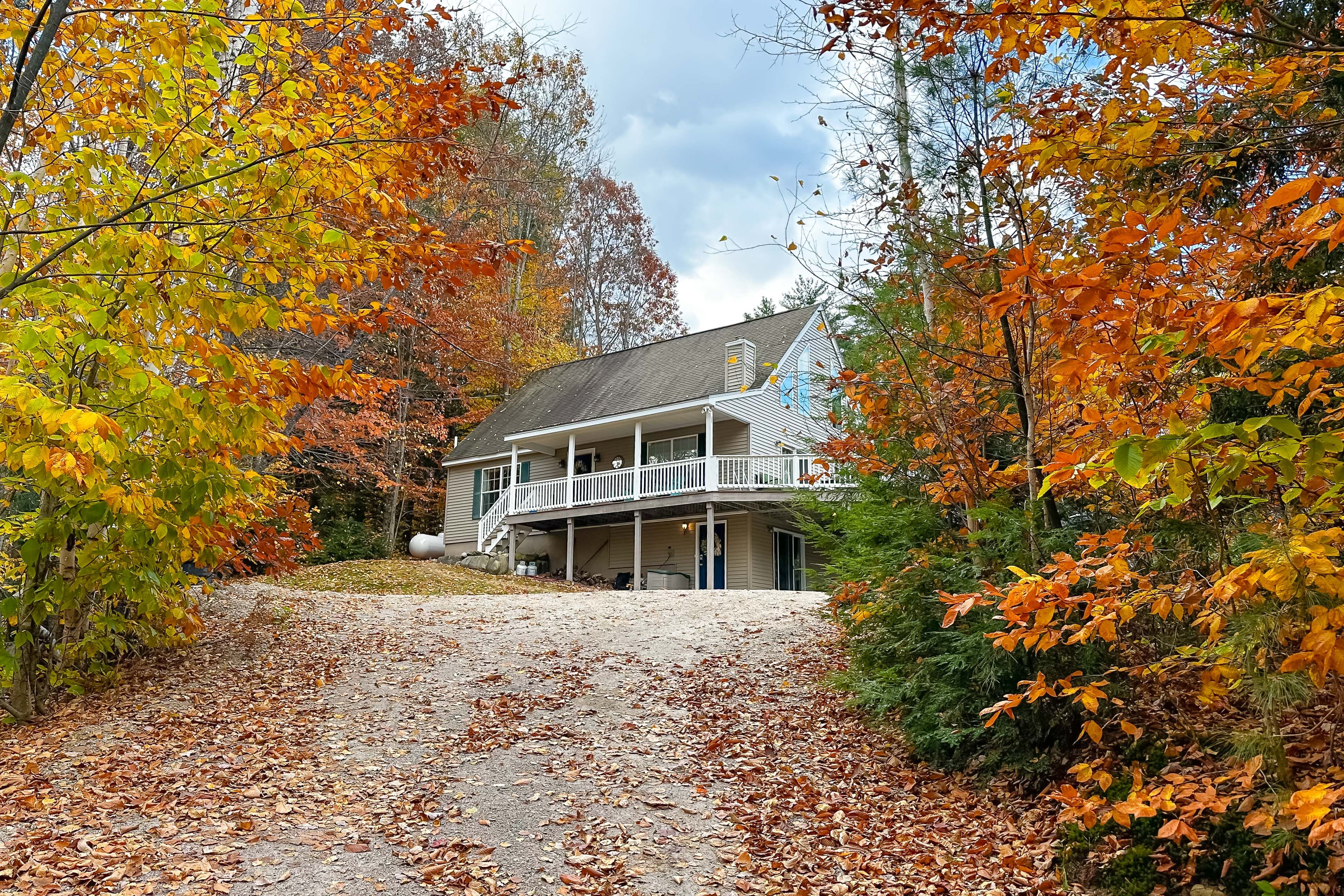 Conway Vacation Rental | 3BR | 3BA | Stairs Required | 2,240 Sq Ft