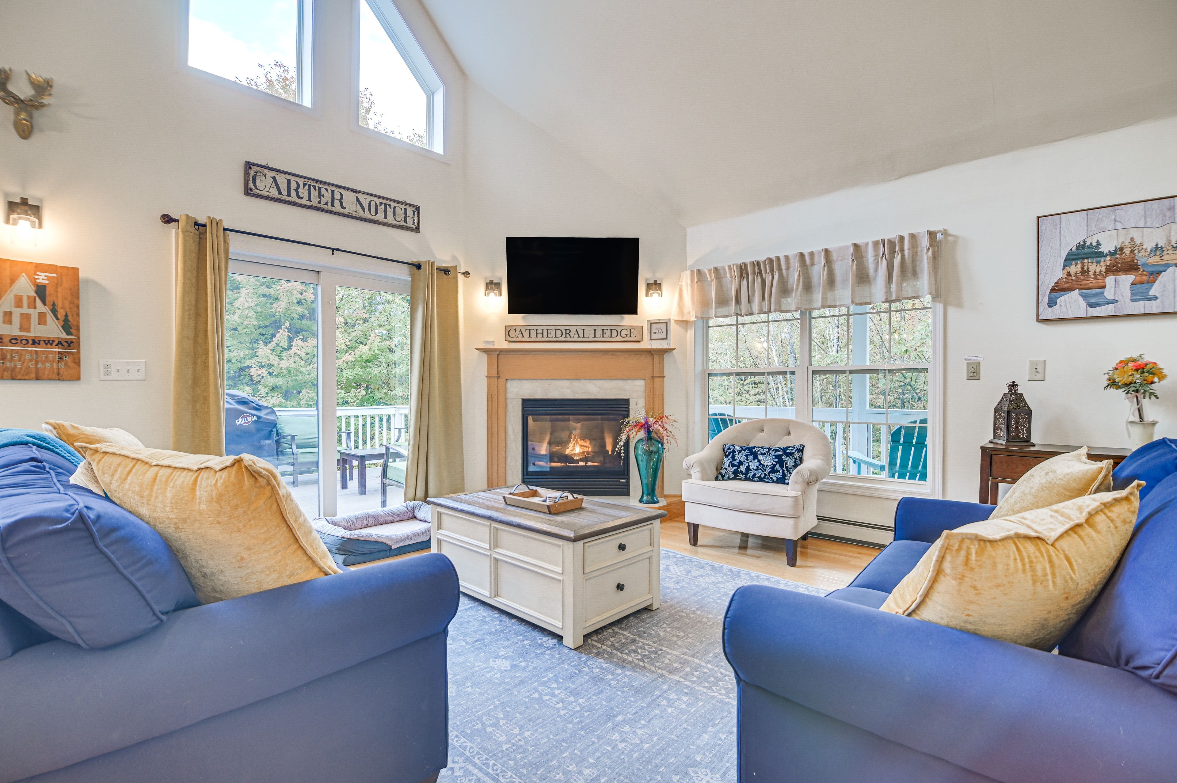 Living Room | Main Level | Smart TV w/ YouTube TV & FireStick | Gas Fireplace