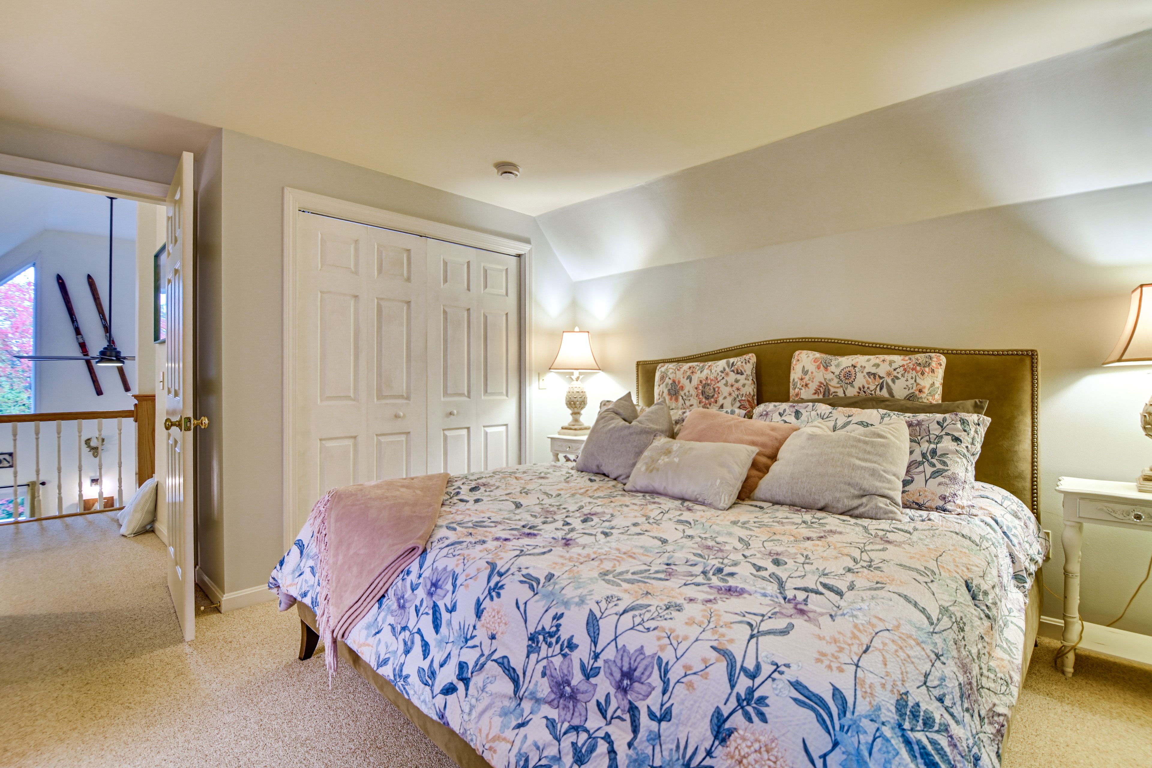 Bedroom 1 | King Bed | Upper Level | Linens Provided