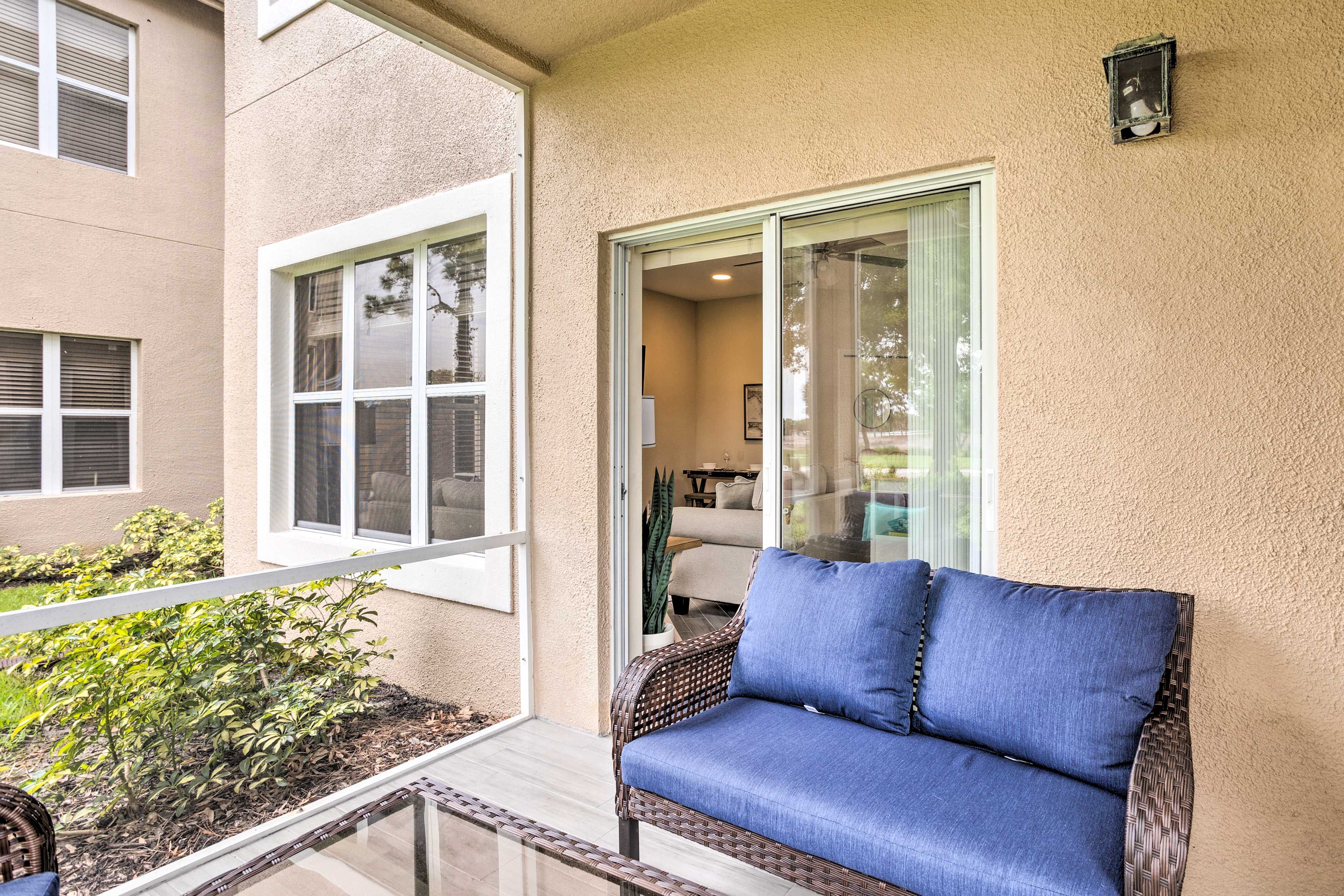 Screened-In Porch | Golf Course Views