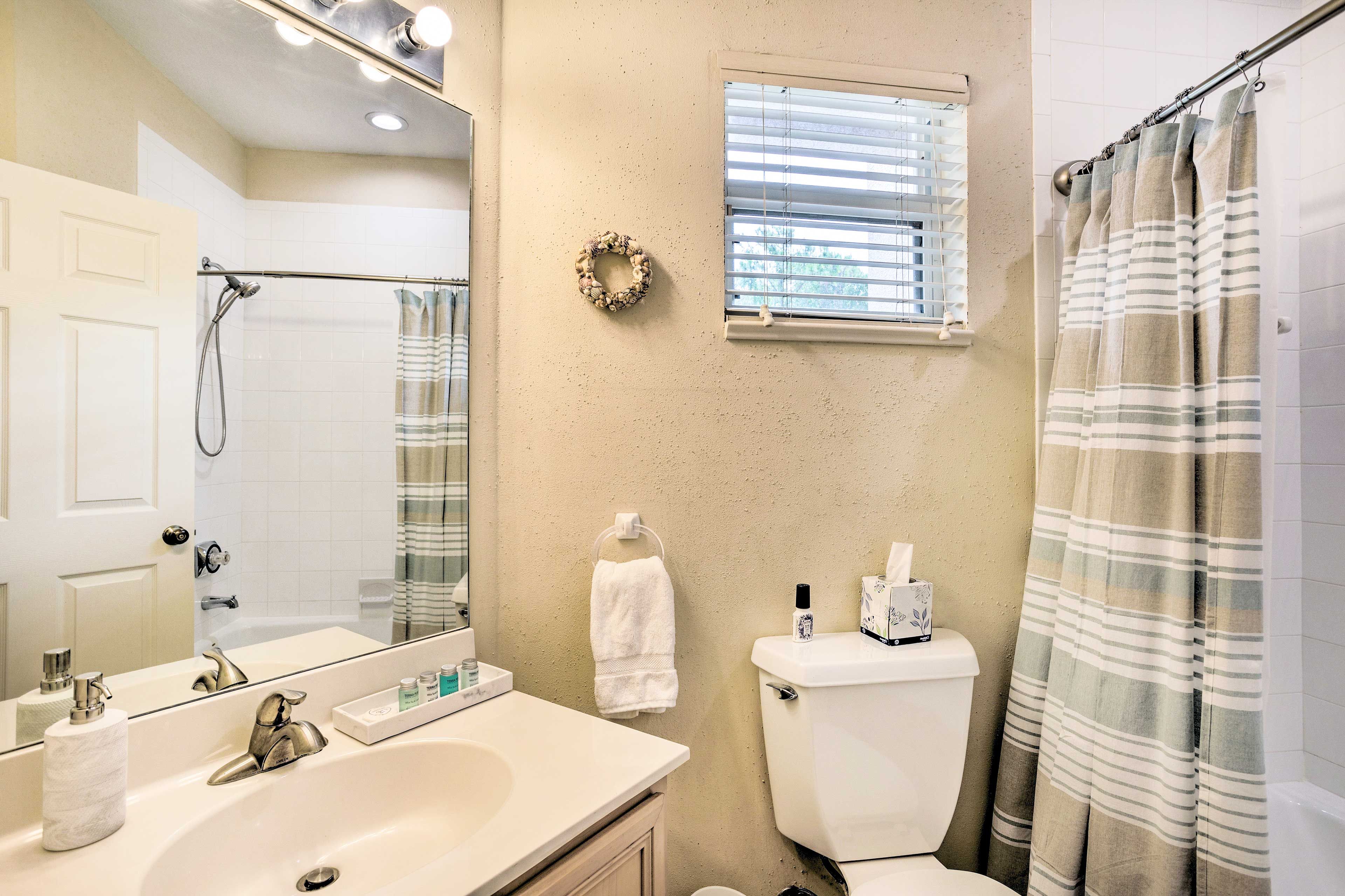 En-Suite Bathroom | Hair Dryer