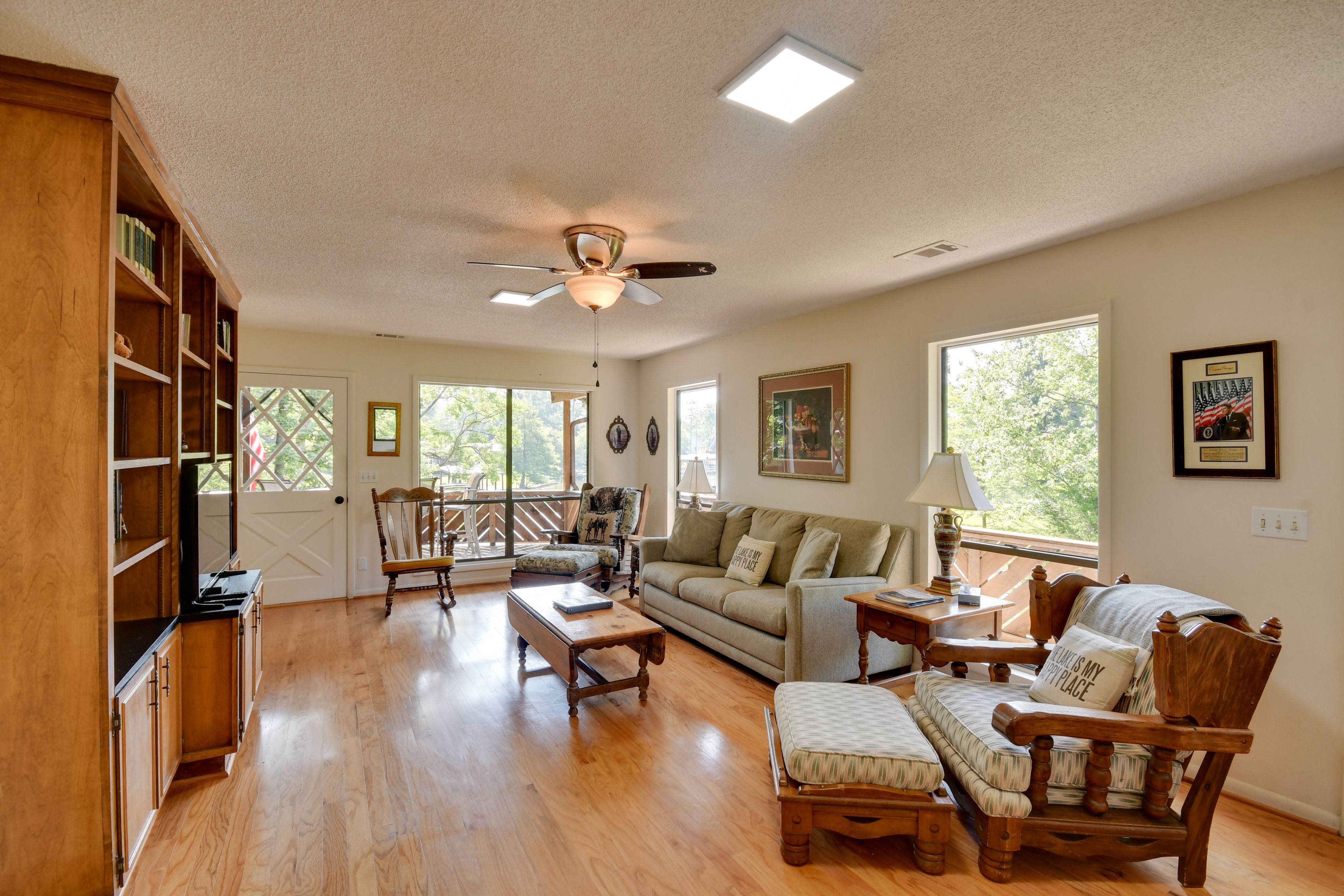 Living Room | Central A/C & Heating