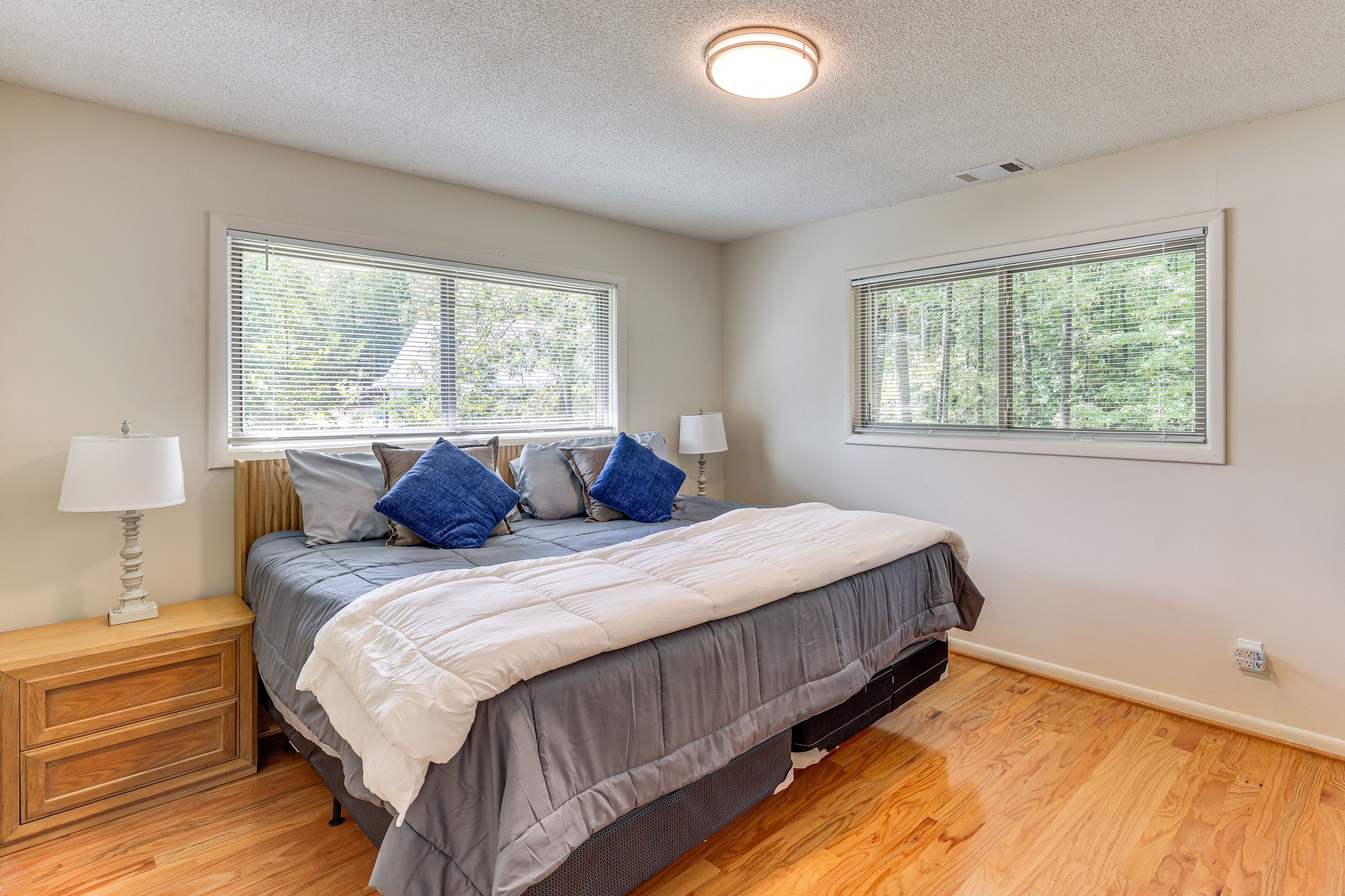 Bedroom 2 | King Bed | Main Level