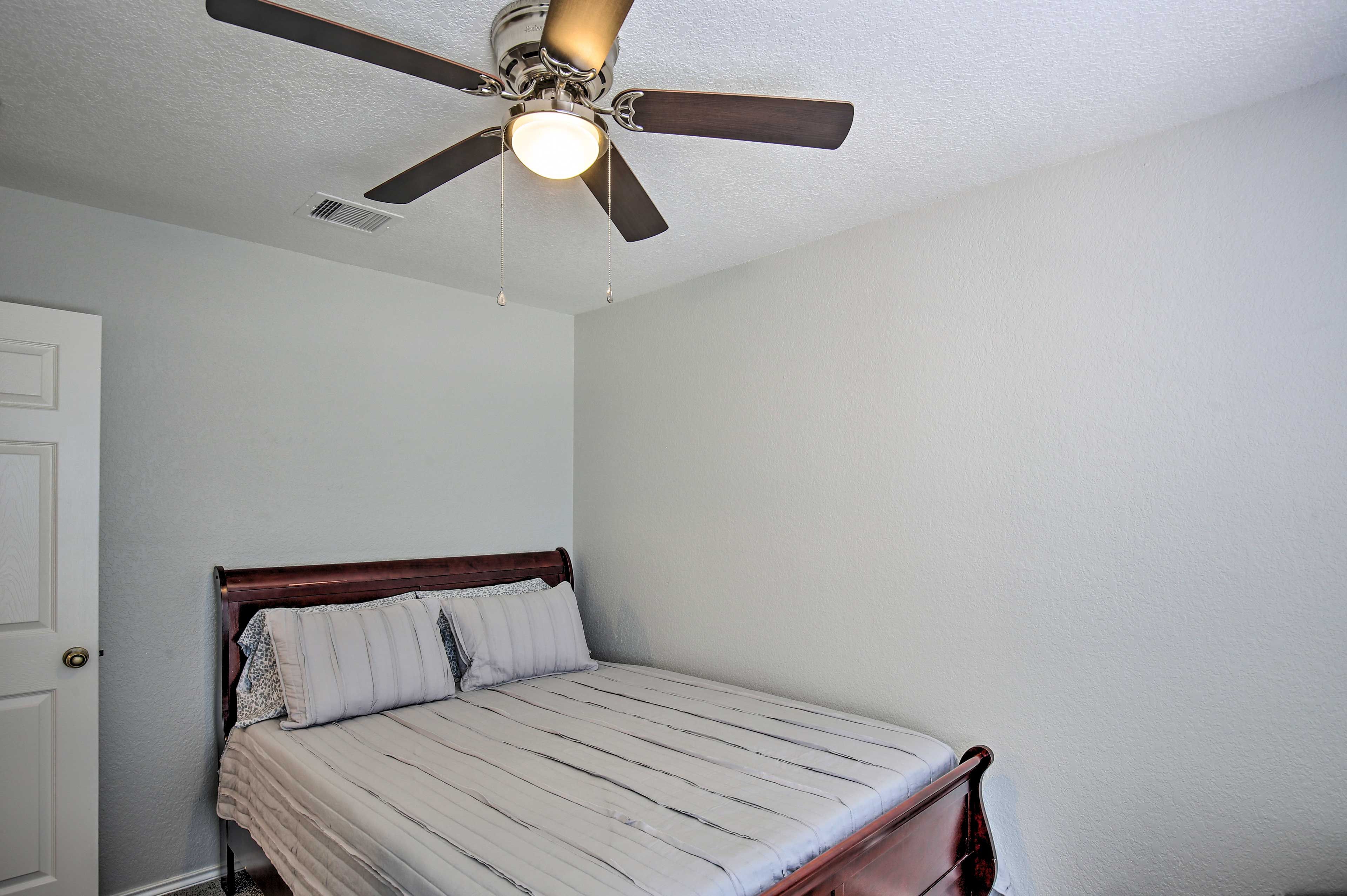 Bedroom 4 | Queen Bed | Linens Provided