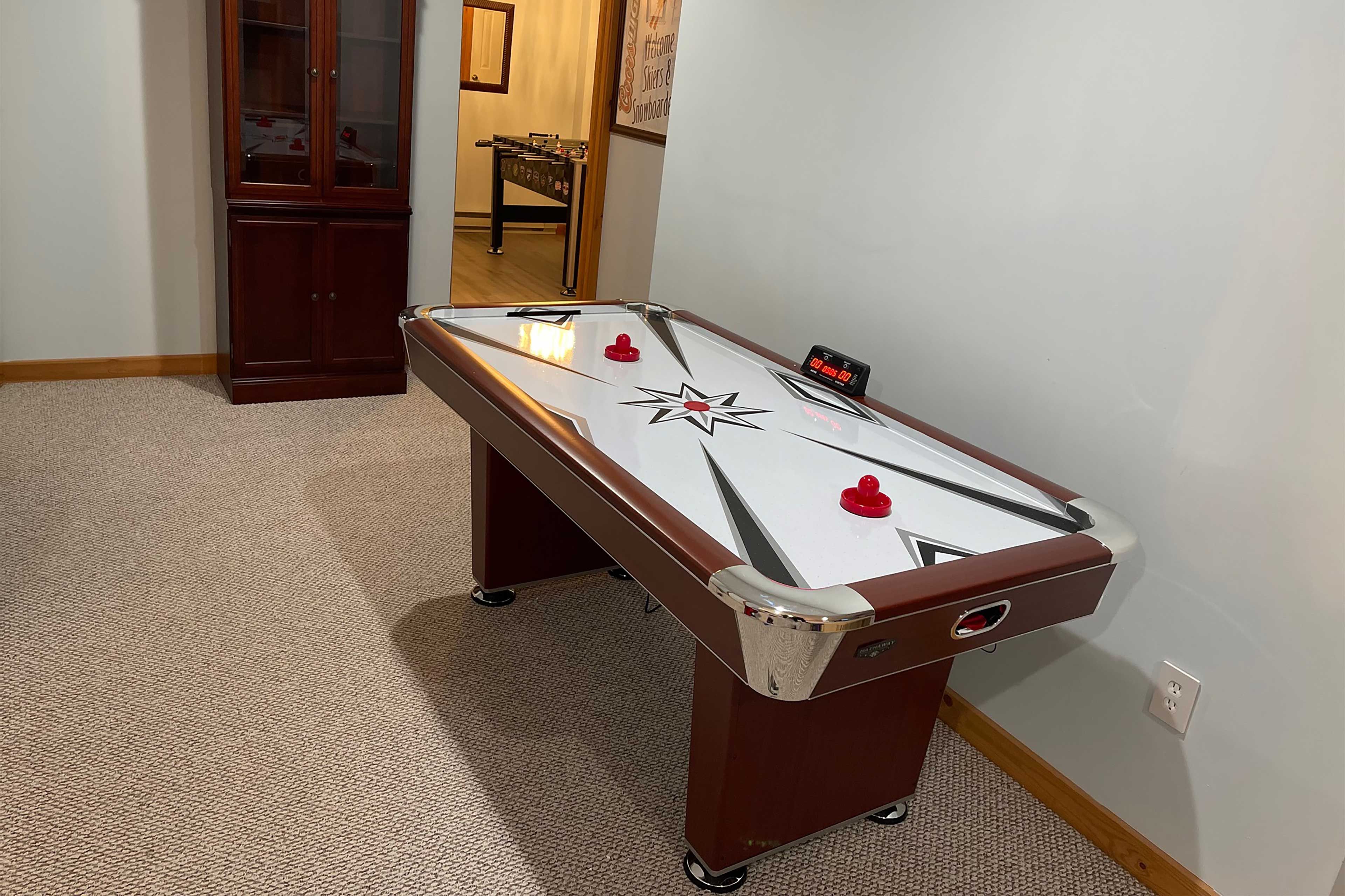 Air Hockey Table