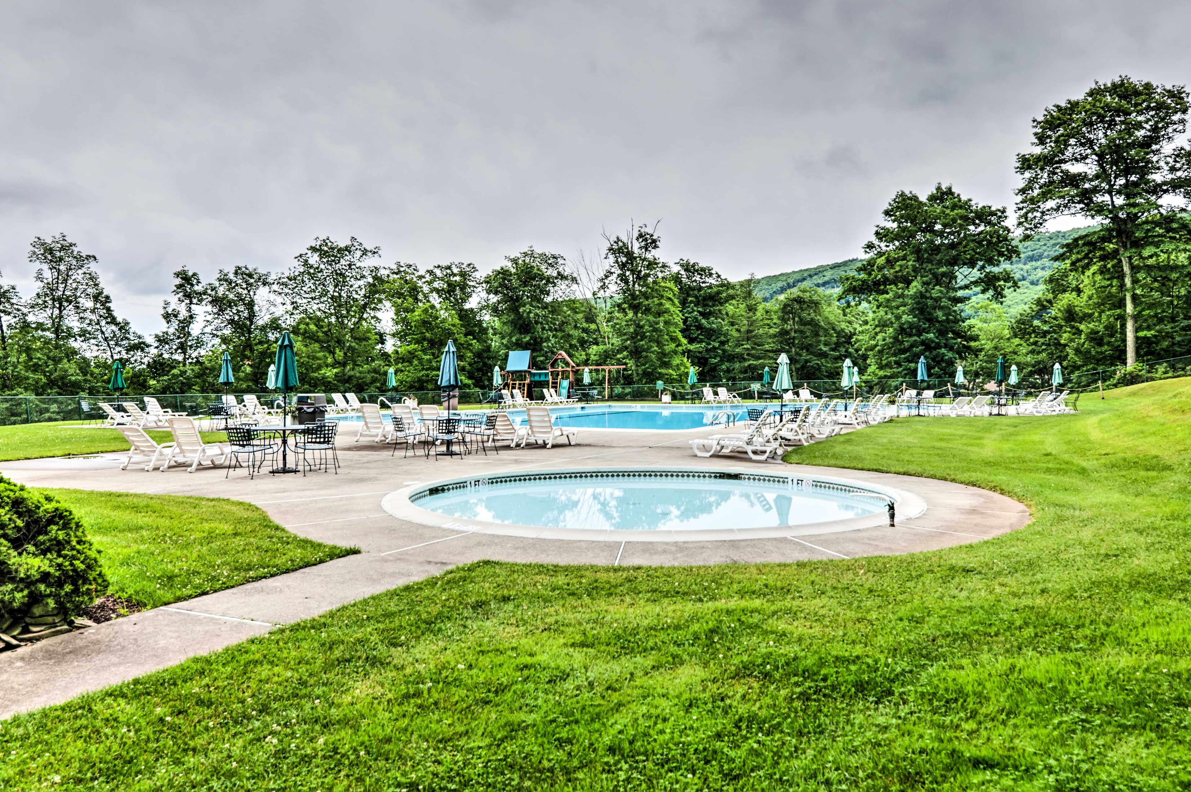Community Amenities | Heated Outdoor Pool | Playground | Fitness Center
