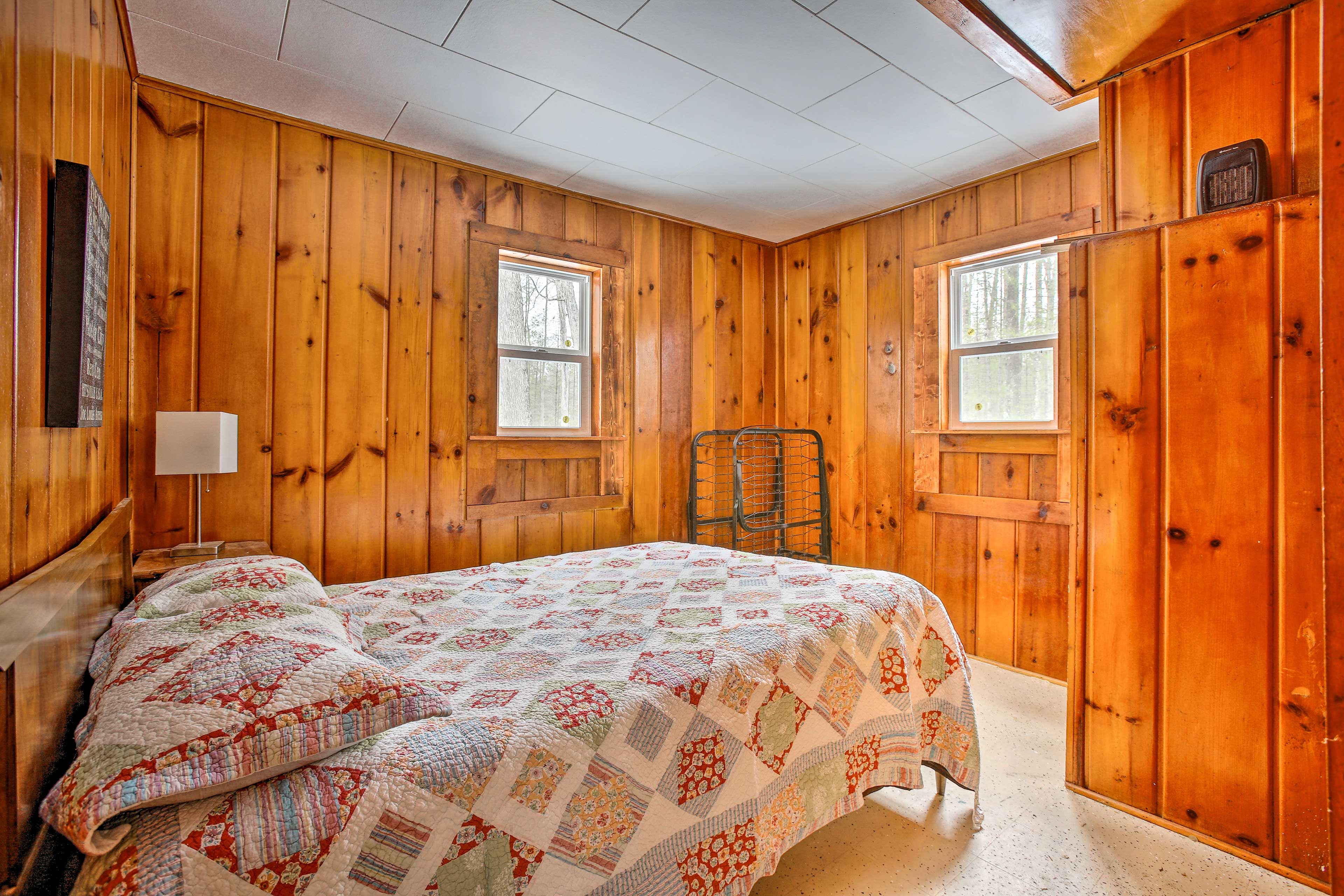 Bedroom 2 | Full Bed