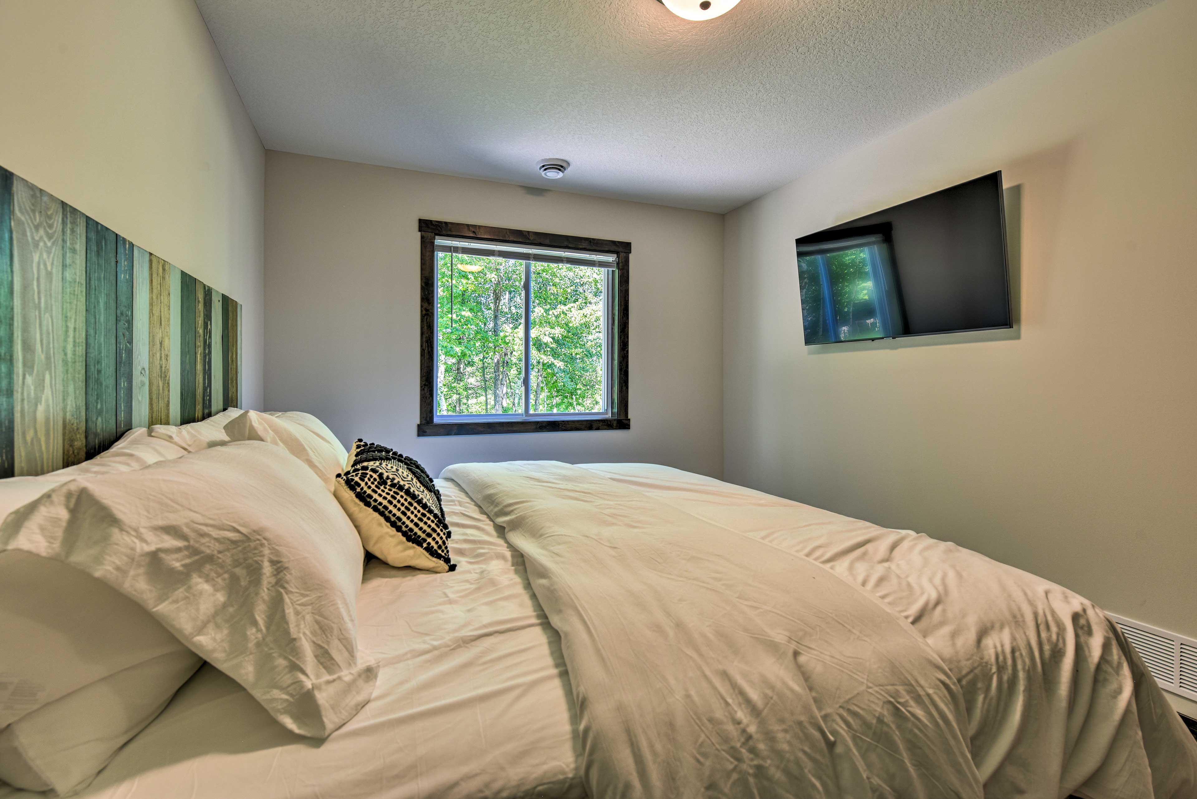 Bedroom 4 | Smart TV