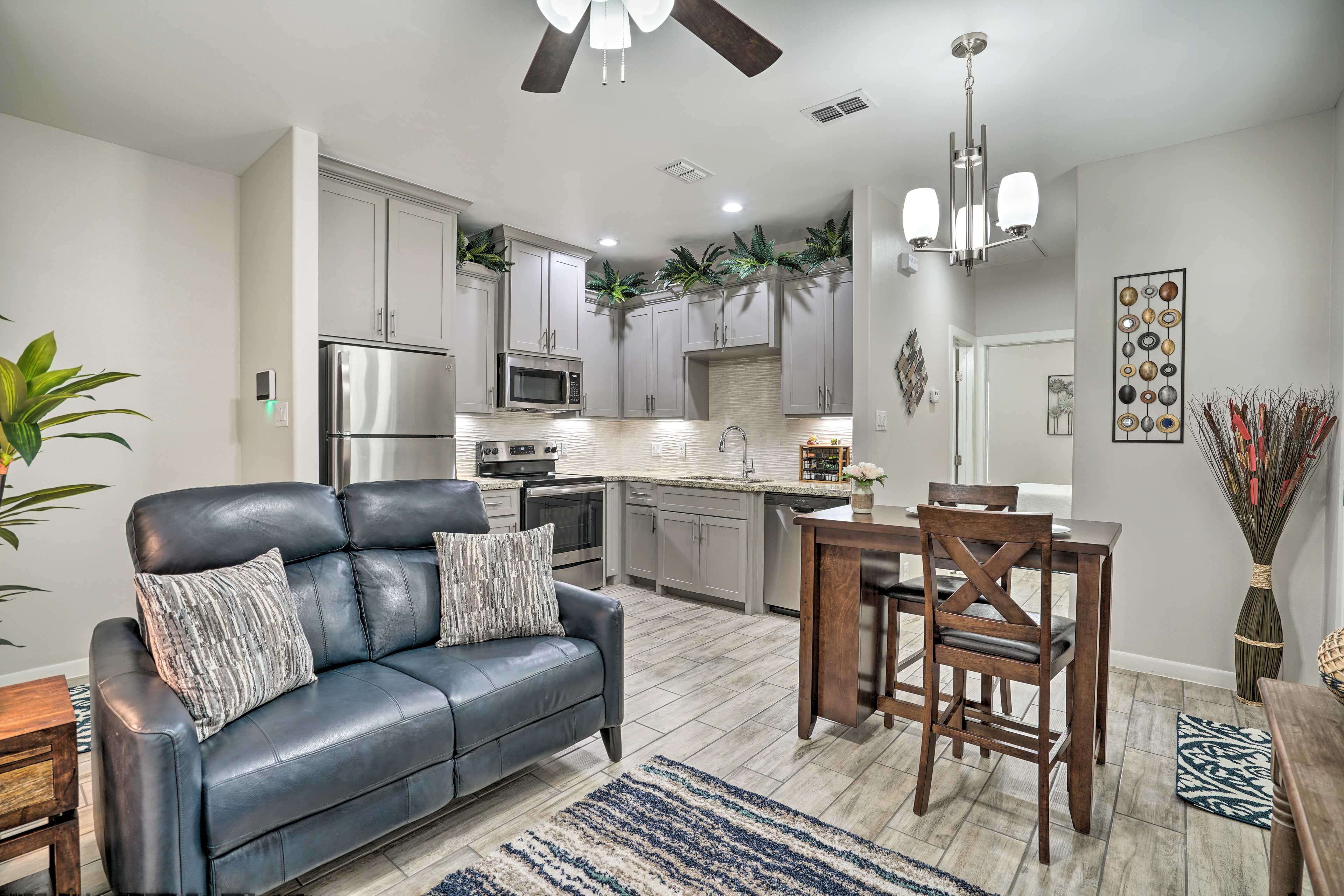 Living Room | High Table w/ Seating For 2