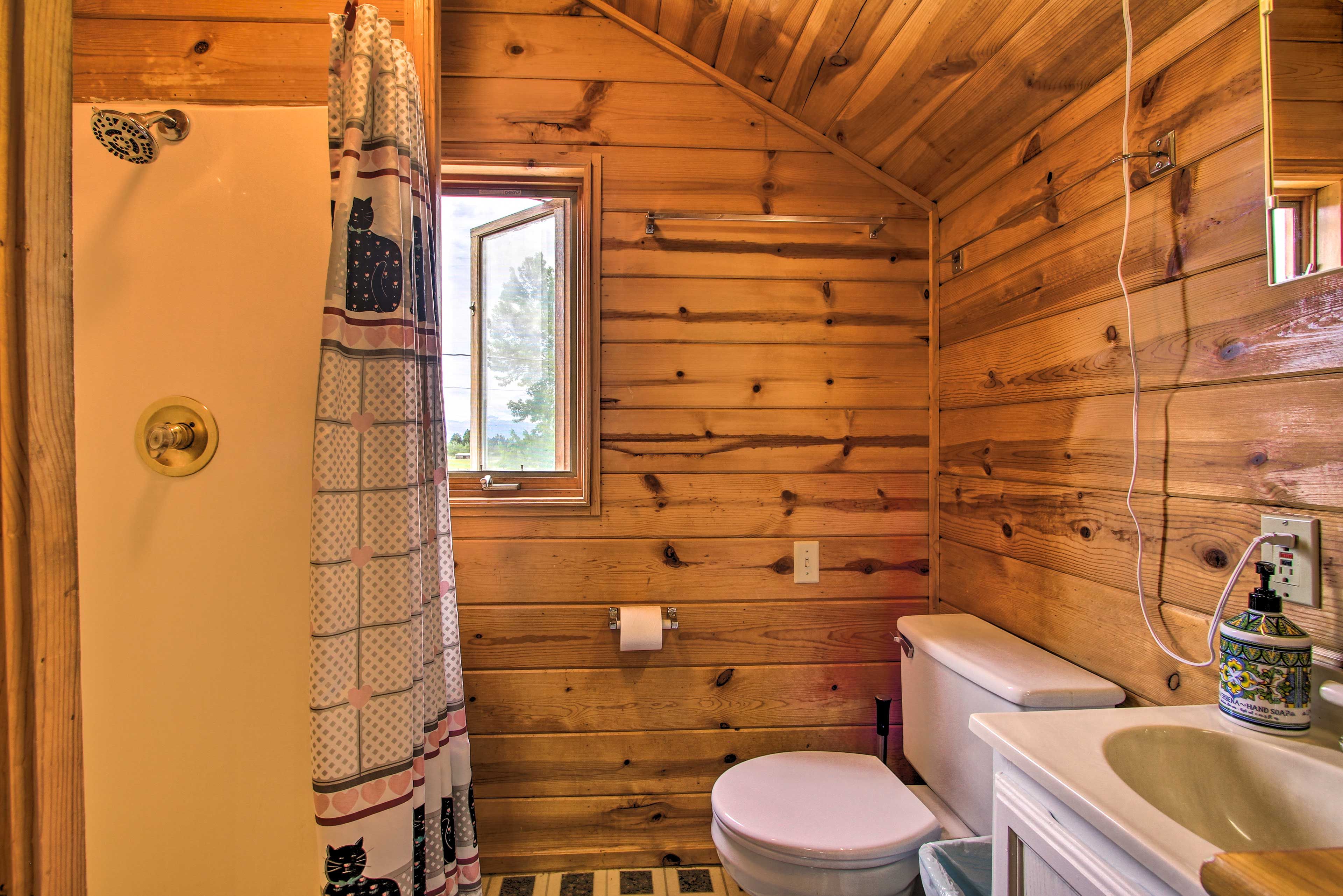 En-Suite Bathroom
