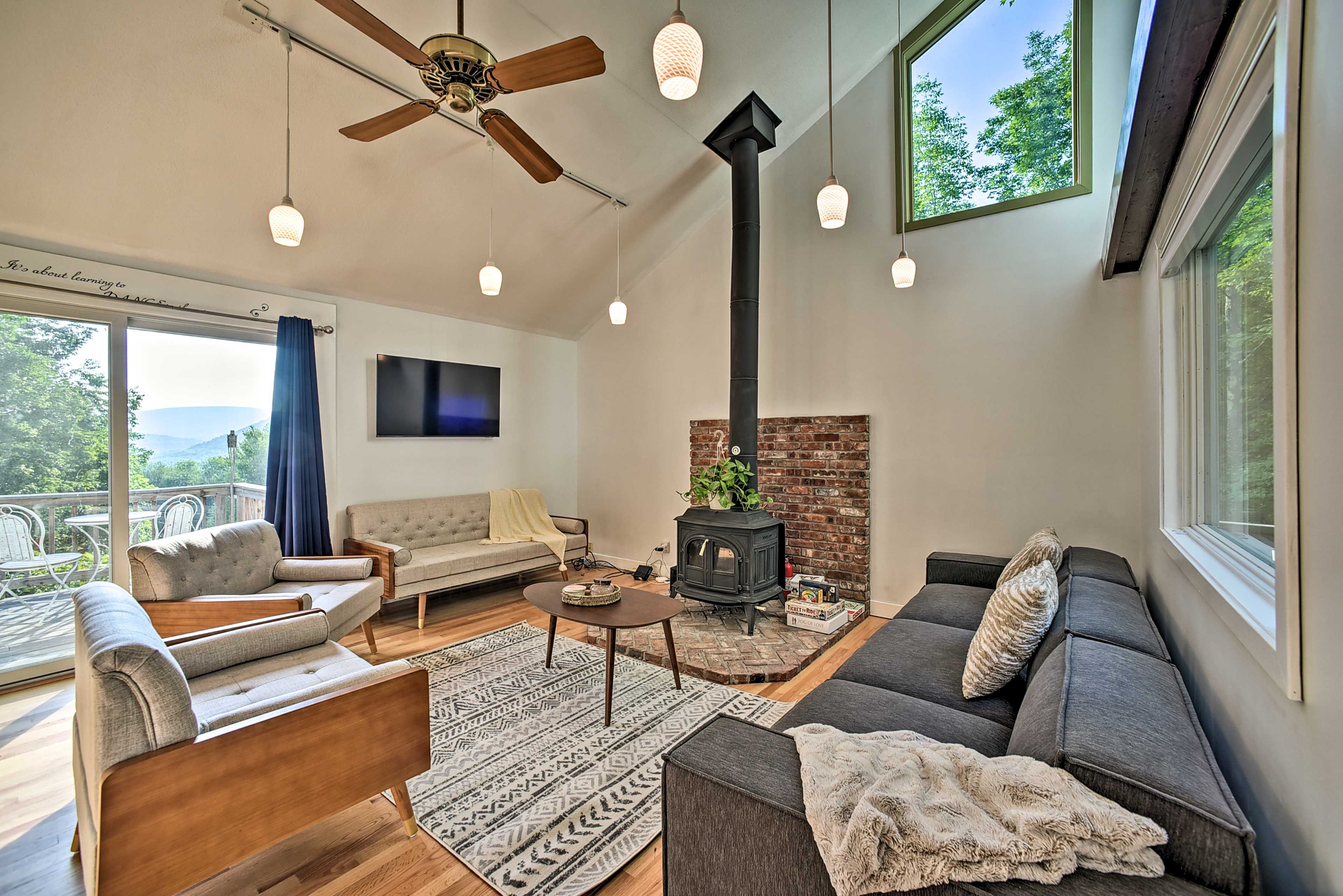 Living Room | Gas-Fired Stove
