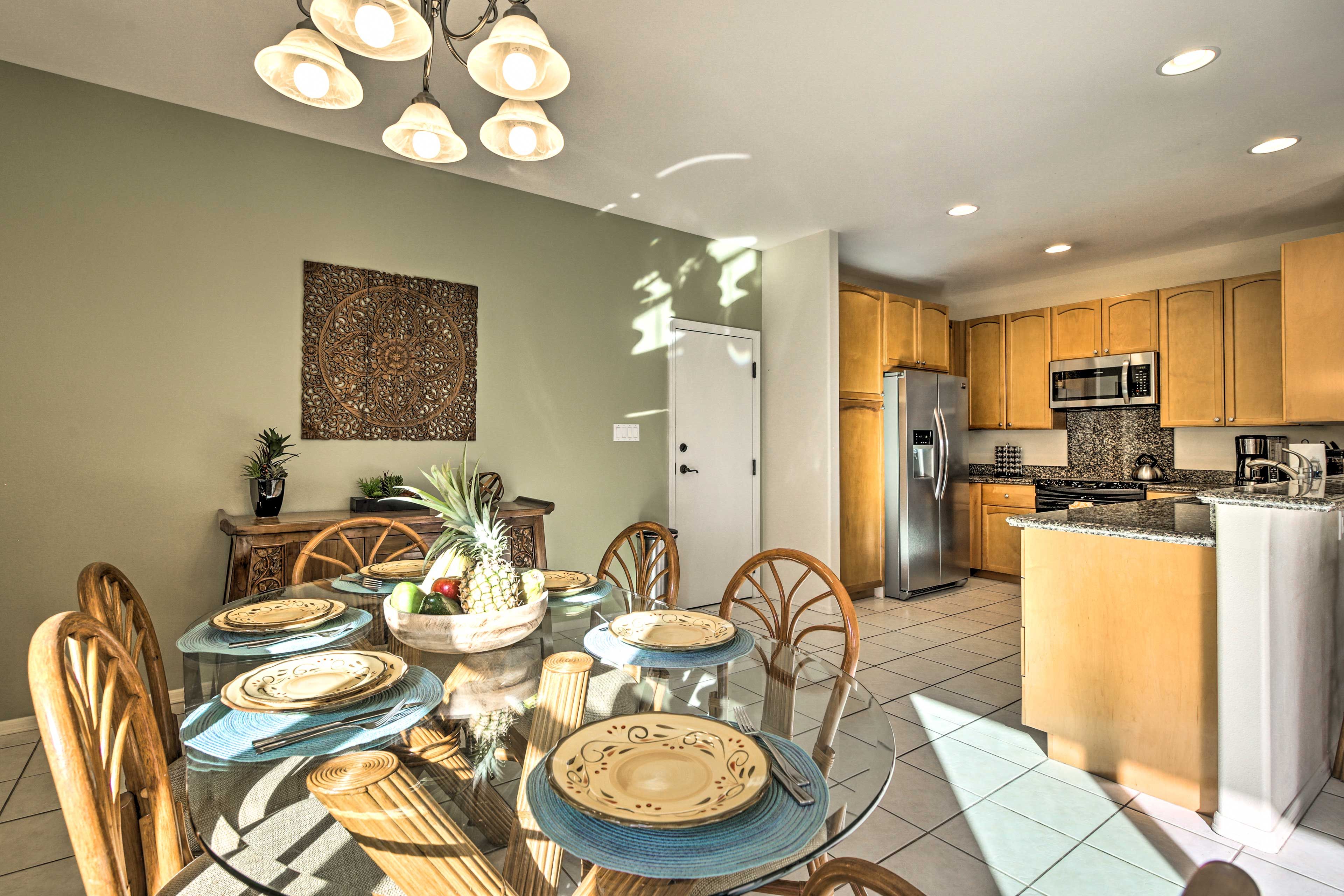 Dining Room | Dishware/Flatware