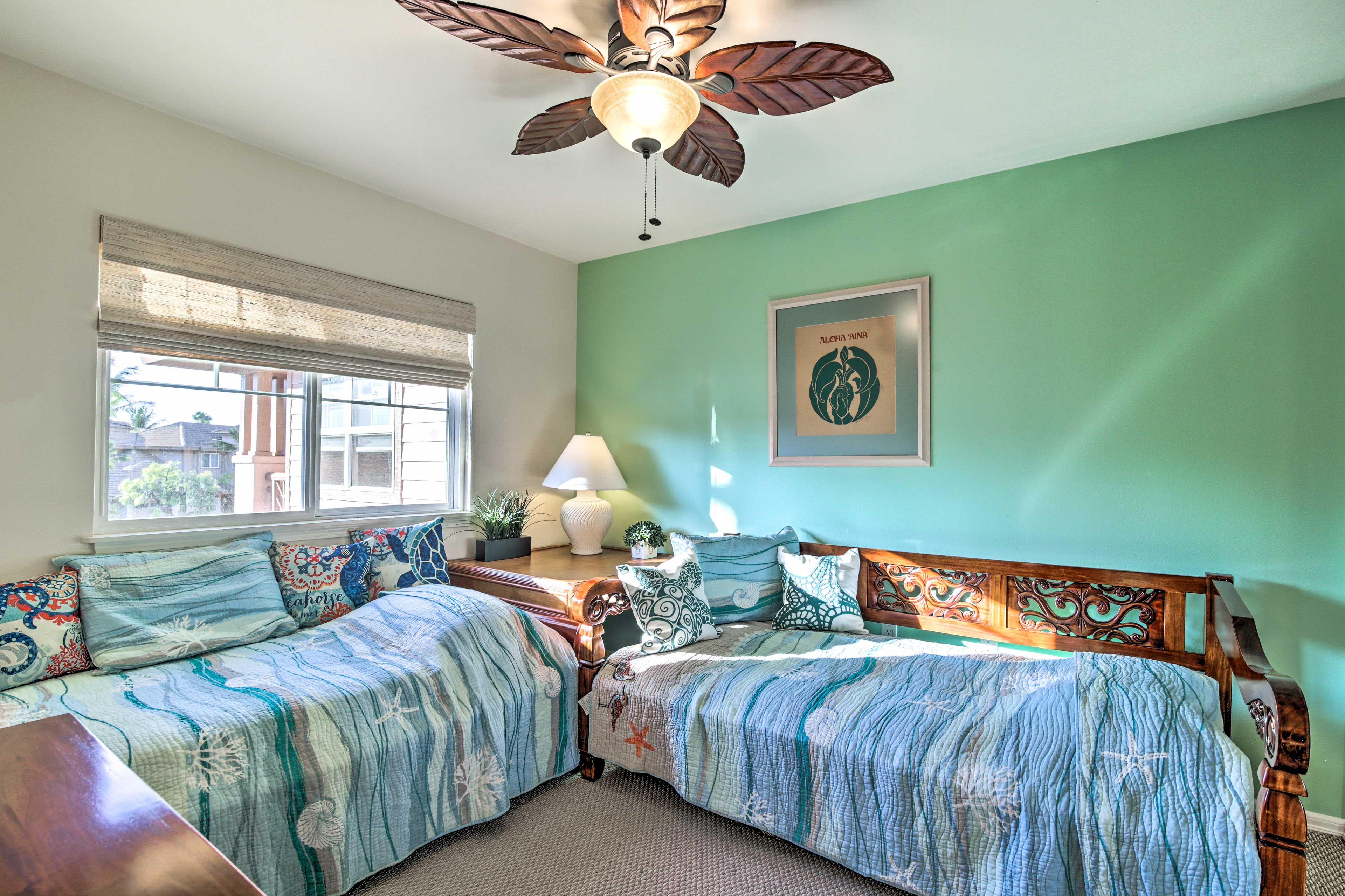 Bedroom 3 | 2nd Floor | Twin Beds