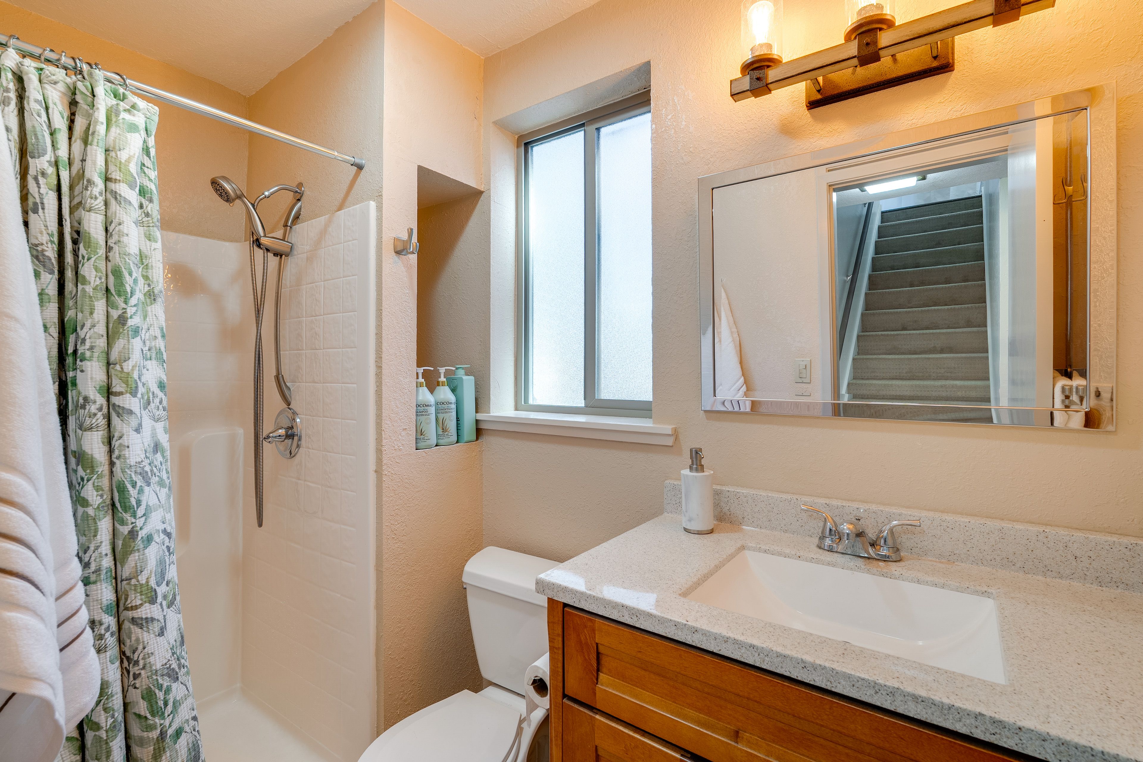 Full Bathroom | Lower Floor