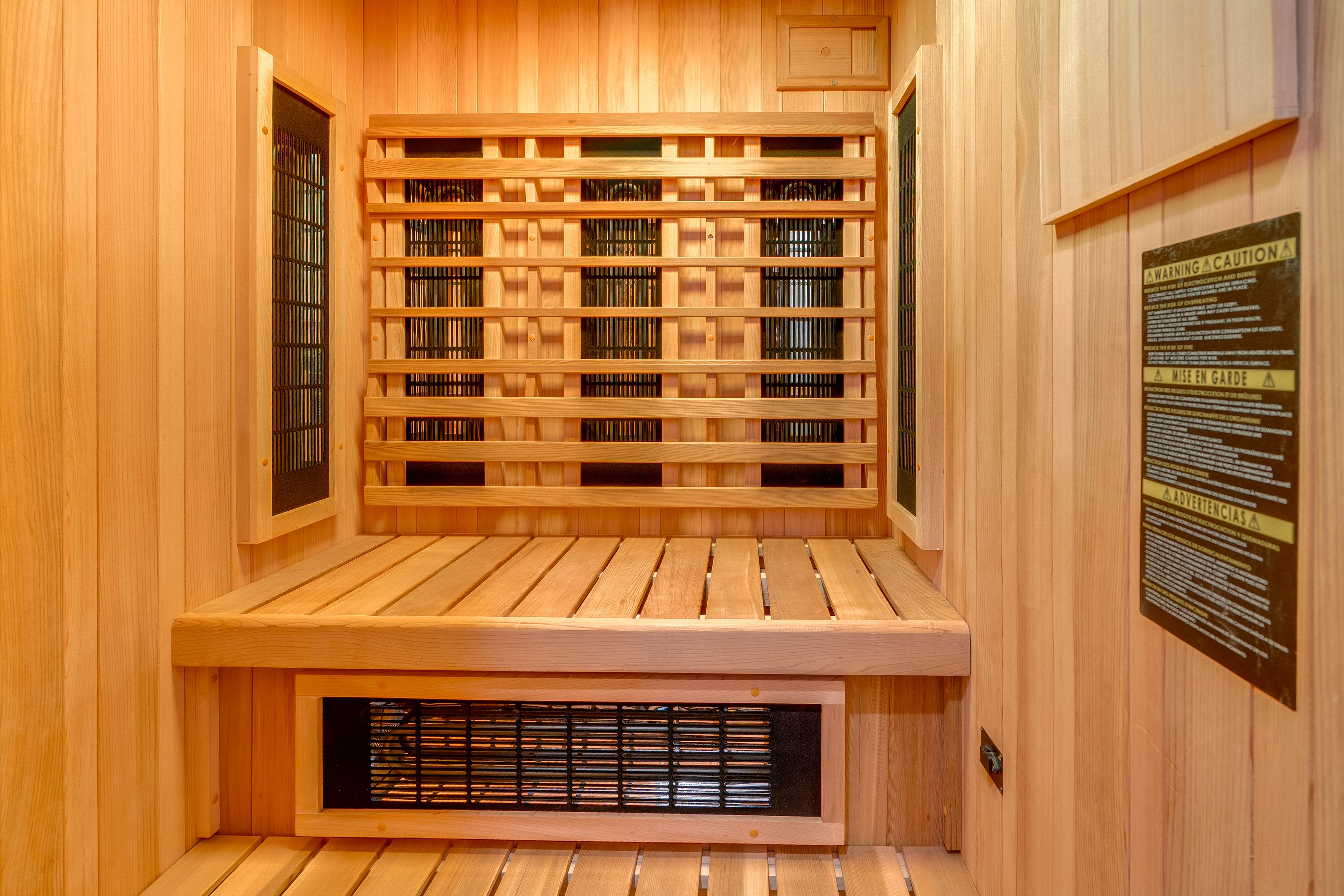 Combination Dry-Infrared Sauna | Lower Floor