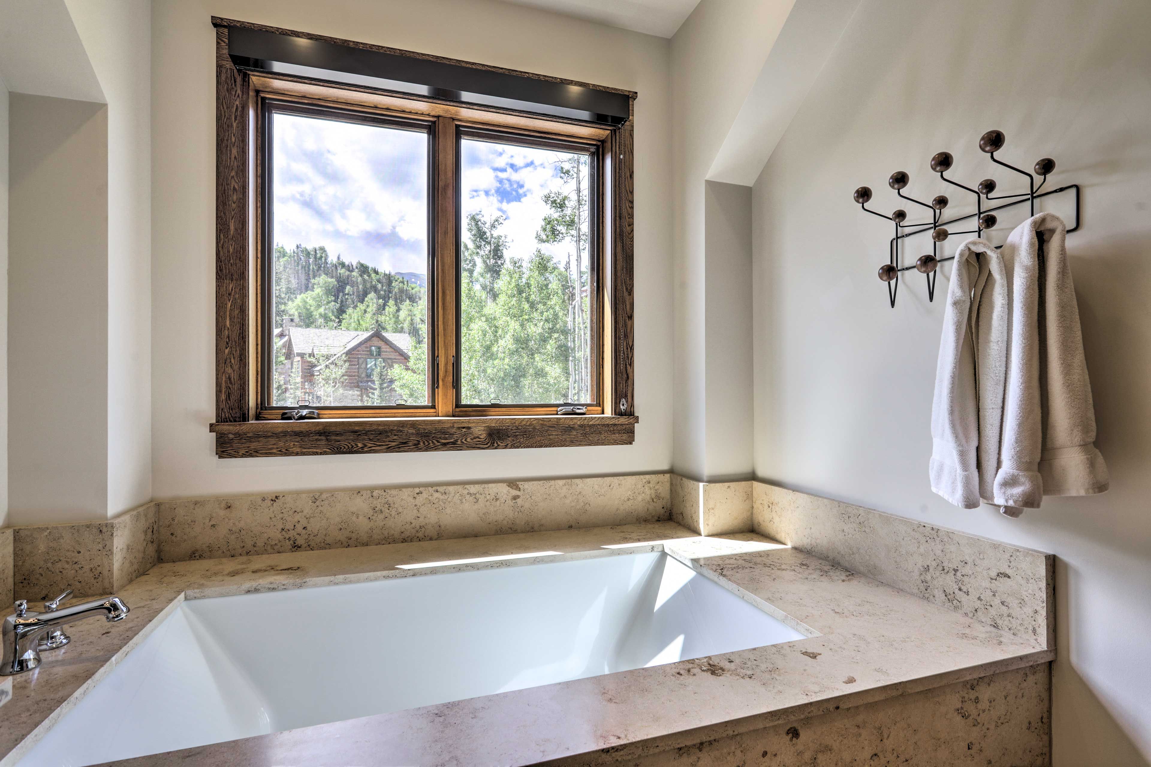 En-Suite Bathroom