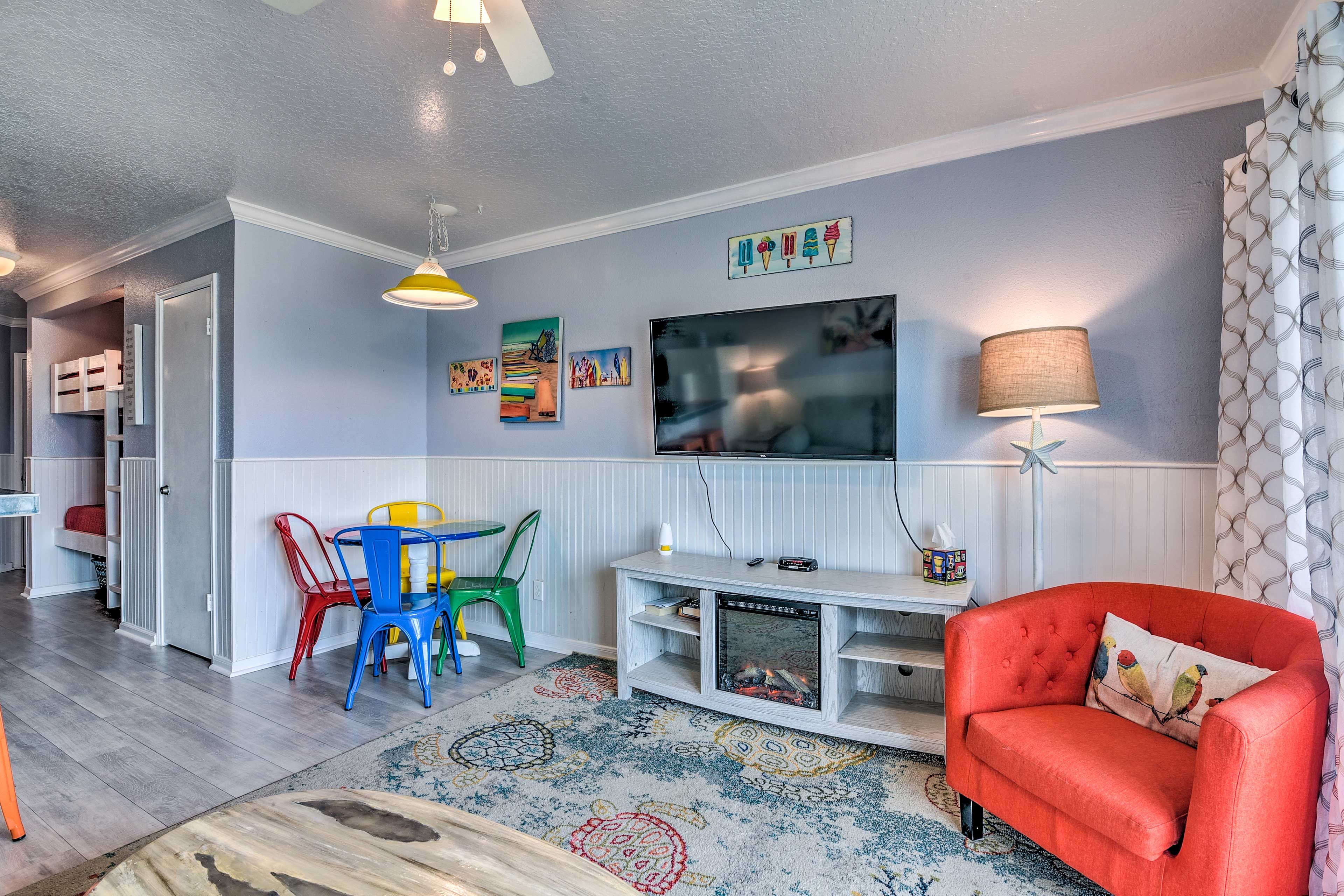 Living Room | Electric Fireplace