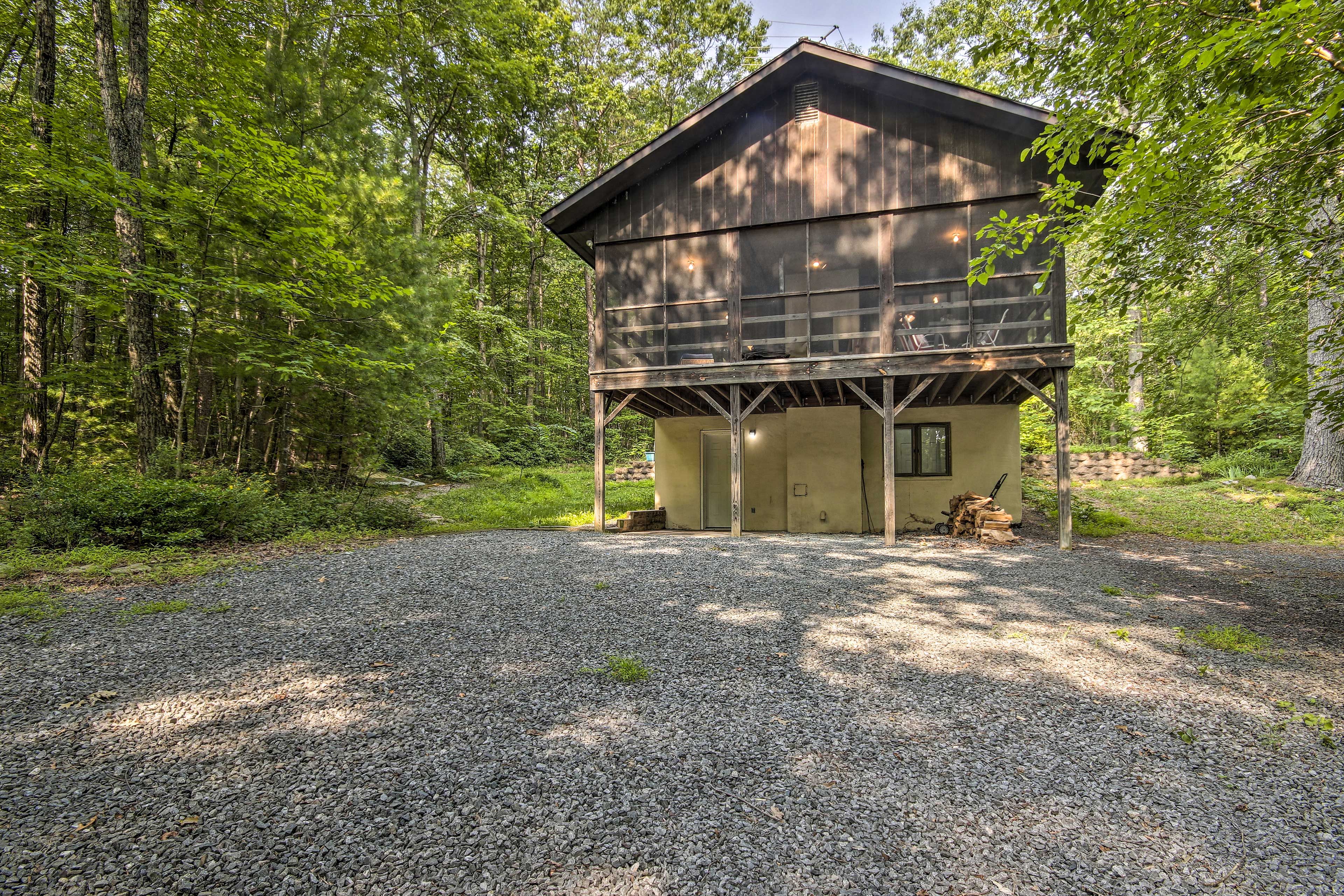 Home Exterior | Trailer Parking Allowed On-Site