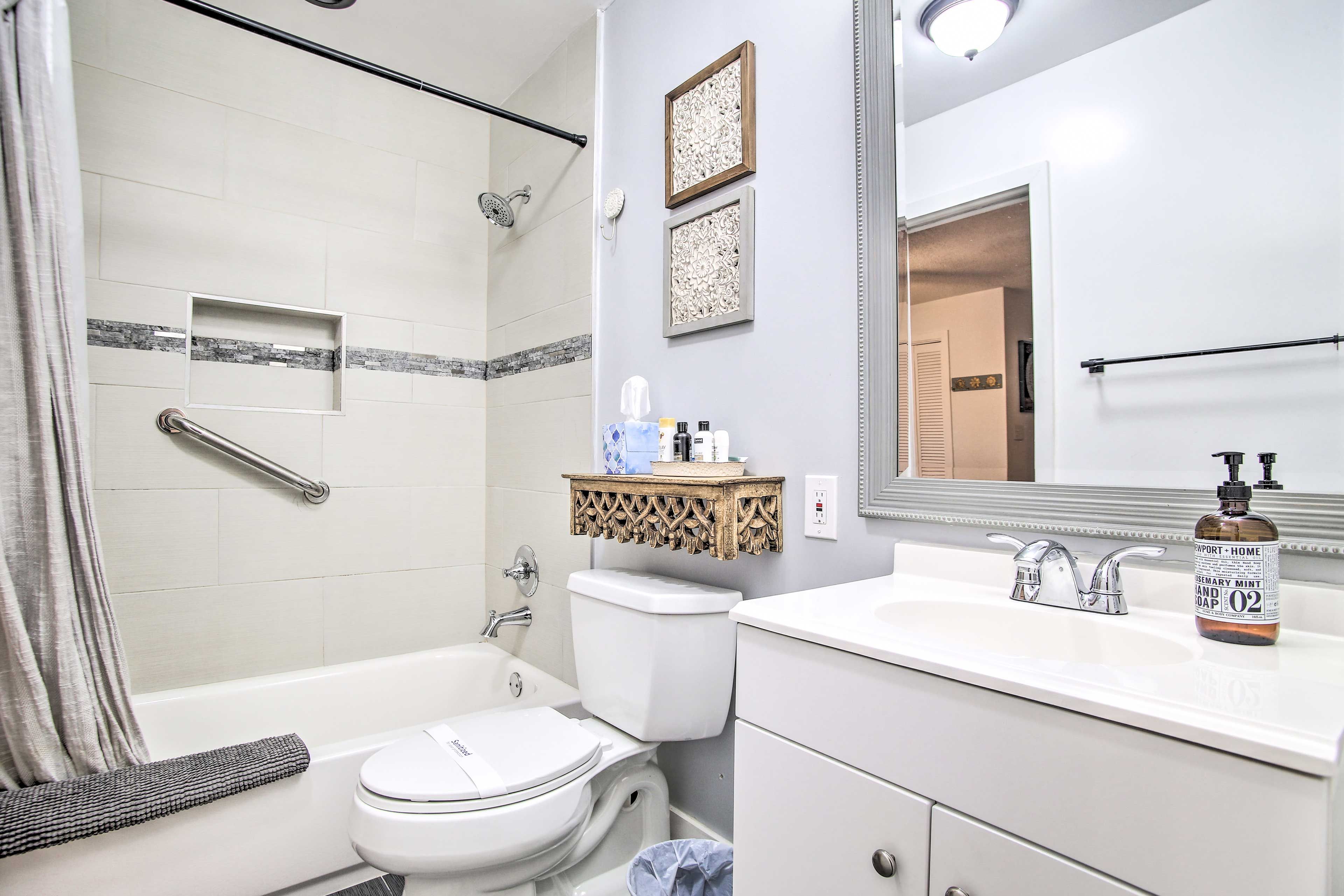 Full Bathroom