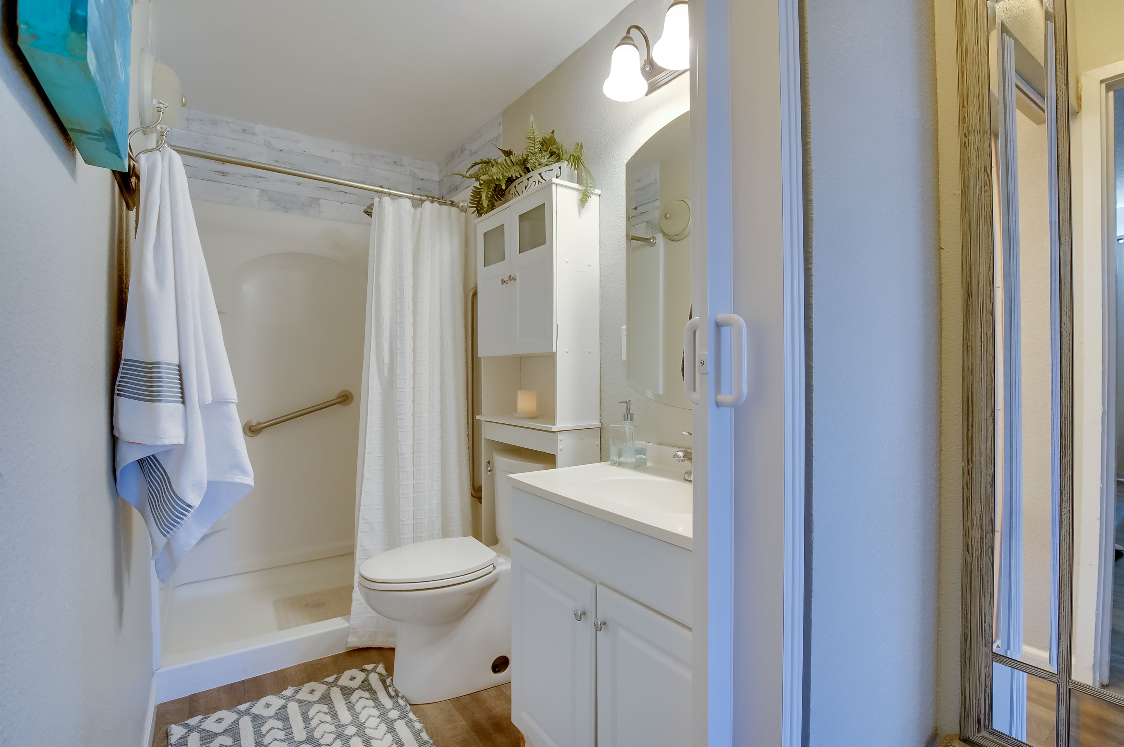 Bathroom | Complimentary Toiletries