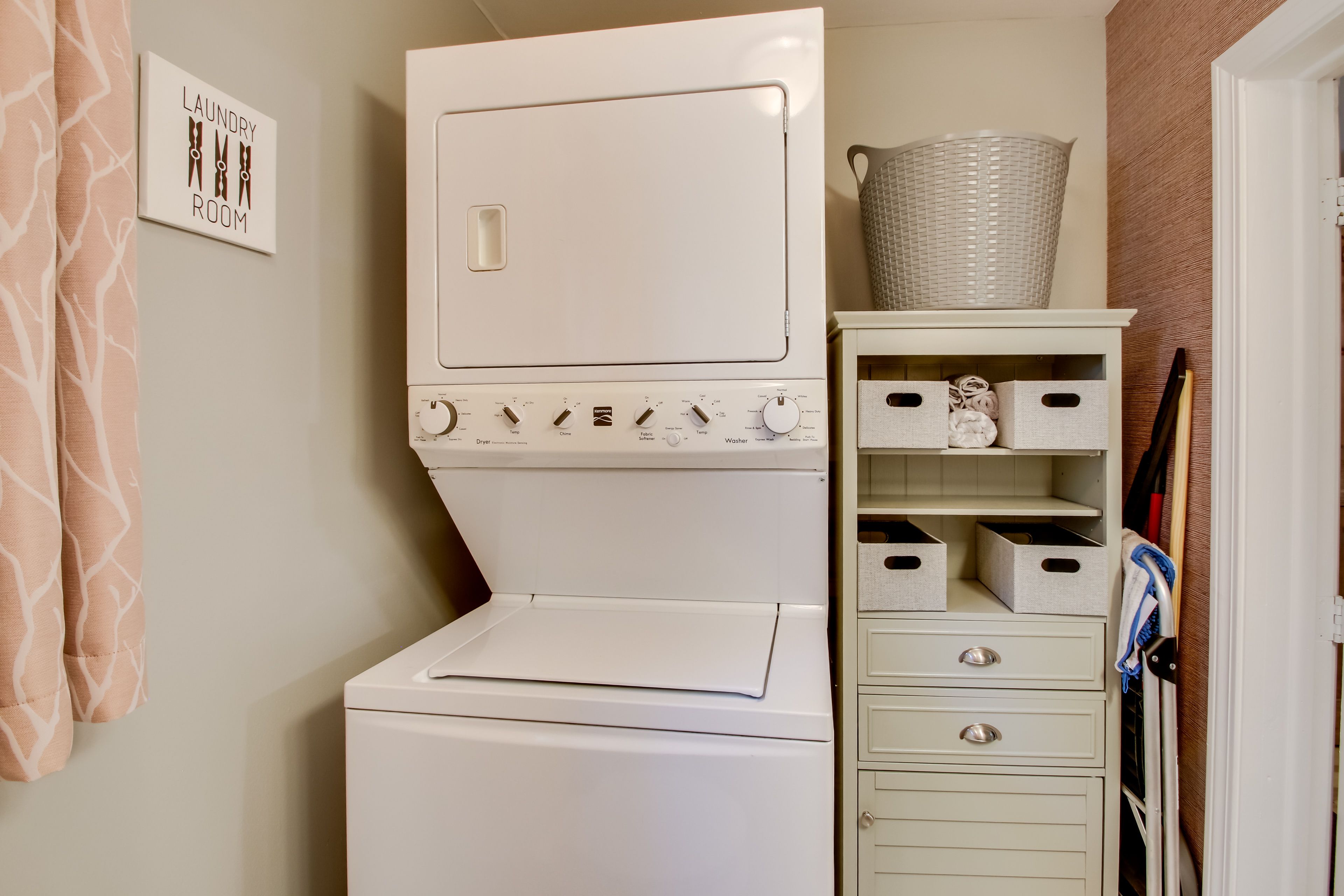 In-Unit Laundry