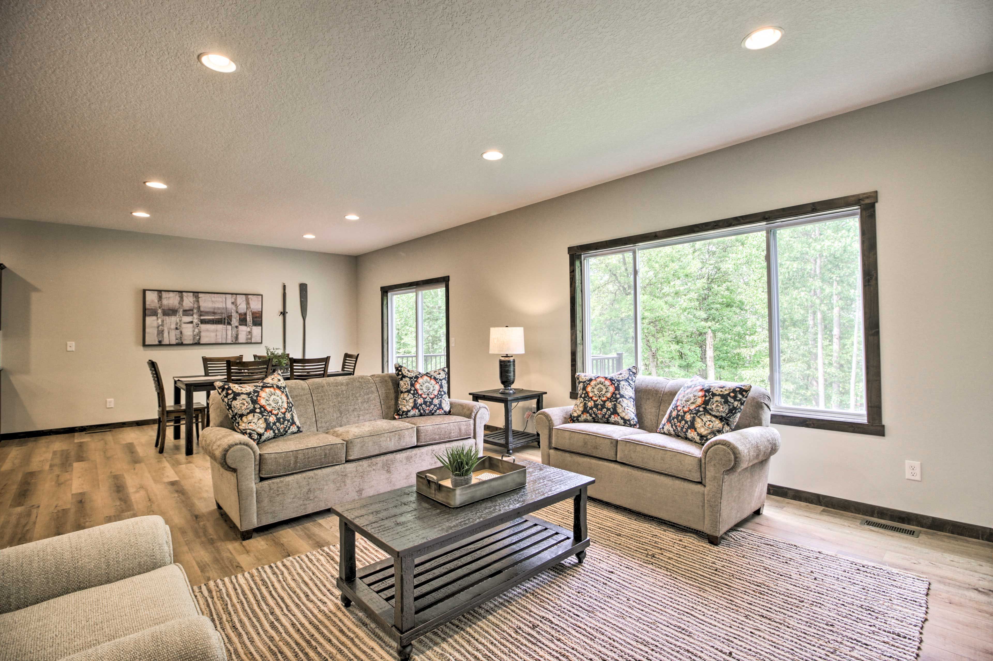 Living Room | Smart TV | Electric Fireplace